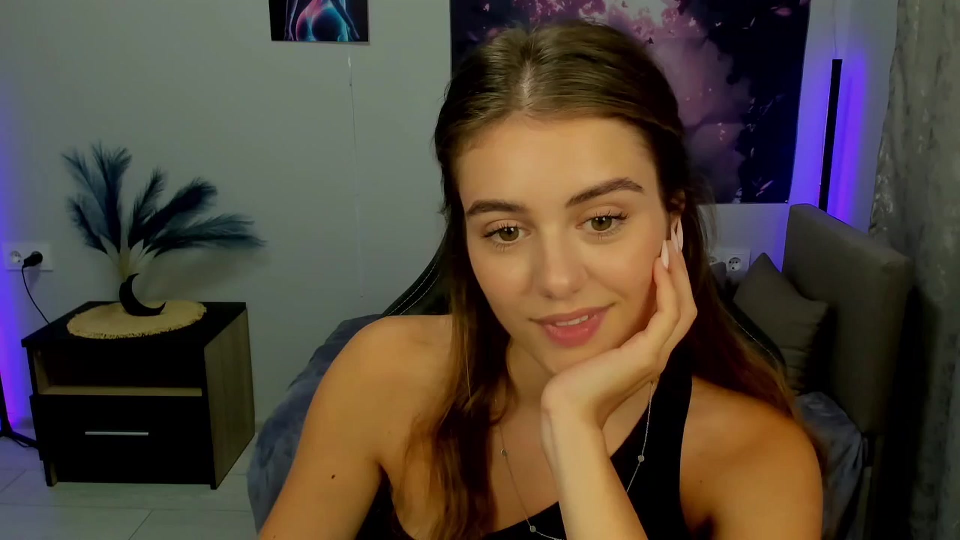 Gallery image thumbnail from TracySpark's myfreecams stream on, 09/22/2025, 09:06 image 10 of 20