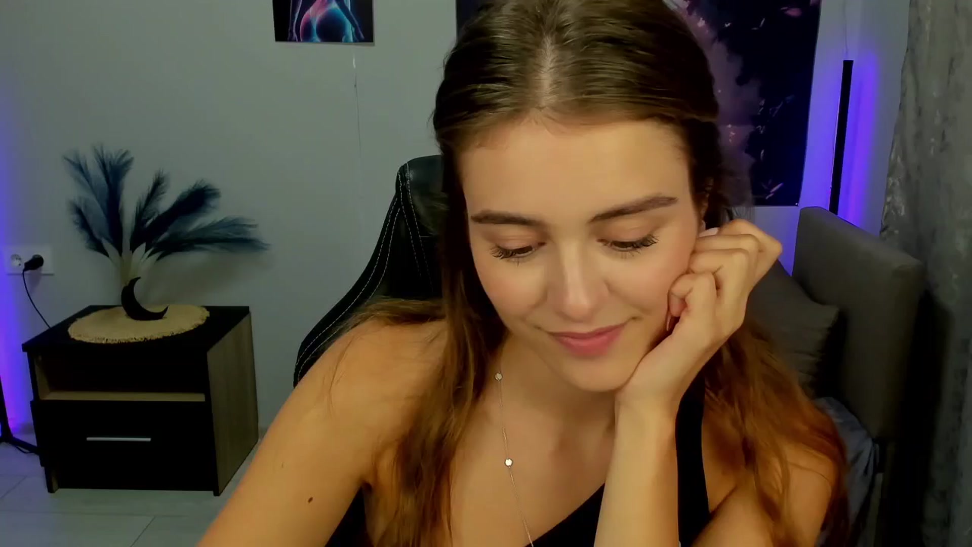 Gallery image thumbnail from TracySpark's myfreecams stream on, 09/22/2025, 09:06 image 5 of 20