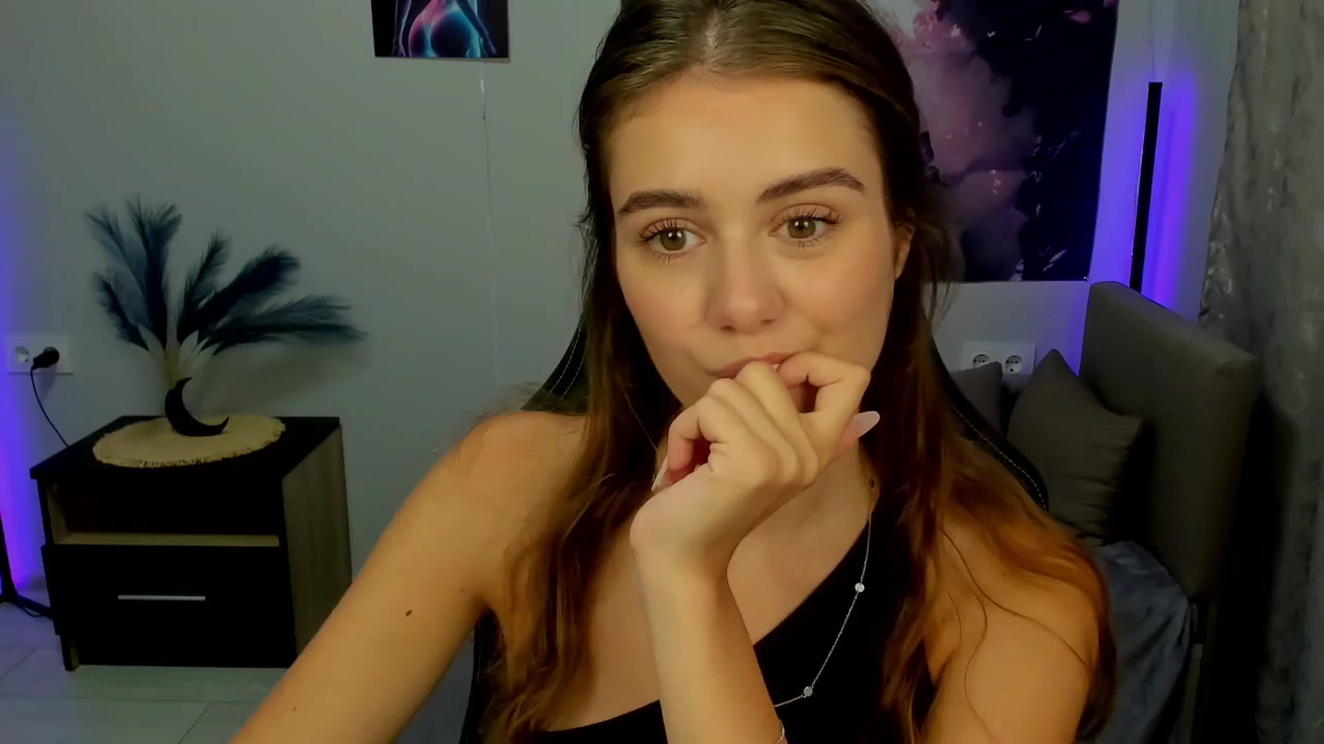 Gallery image thumbnail from TracySpark's myfreecams stream on, 09/22/2025, 09:06 image 6 of 20