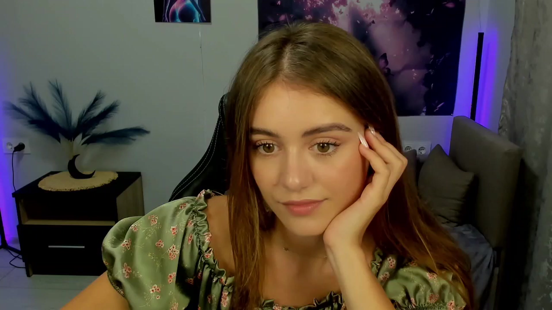 Gallery image thumbnail from TracySpark's myfreecams stream on, 09/23/2025, 08:11 image 3 of 20