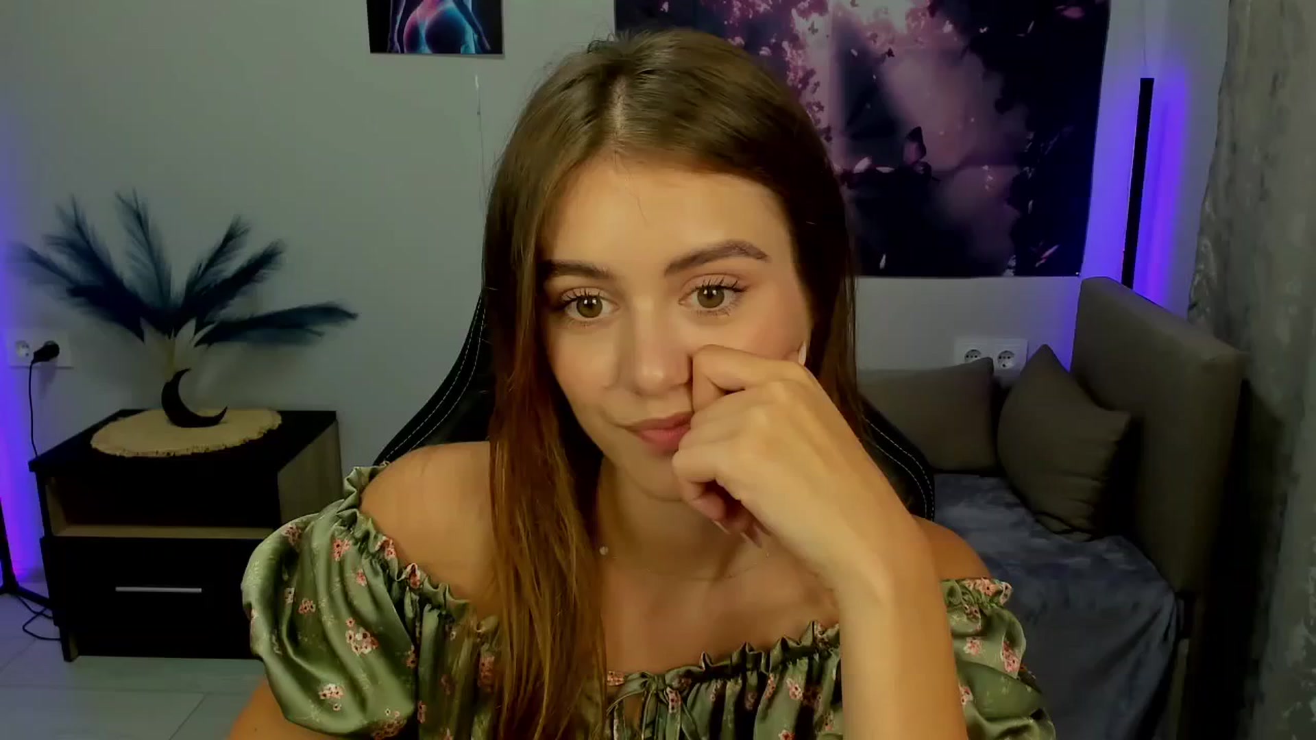 Gallery image thumbnail from TracySpark's myfreecams stream on, 09/23/2025, 08:58 image 3 of 20