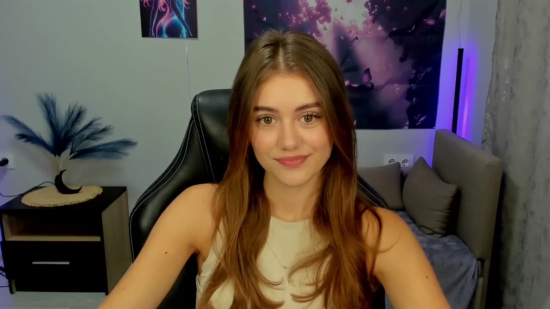 Gallery image thumbnail from TracySpark's myfreecams stream on, 09/24/2025, 07:34 image 11 of 20