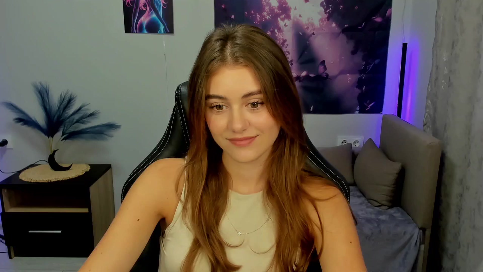 Gallery image thumbnail from TracySpark's myfreecams stream on, 09/24/2025, 09:01 image 6 of 20