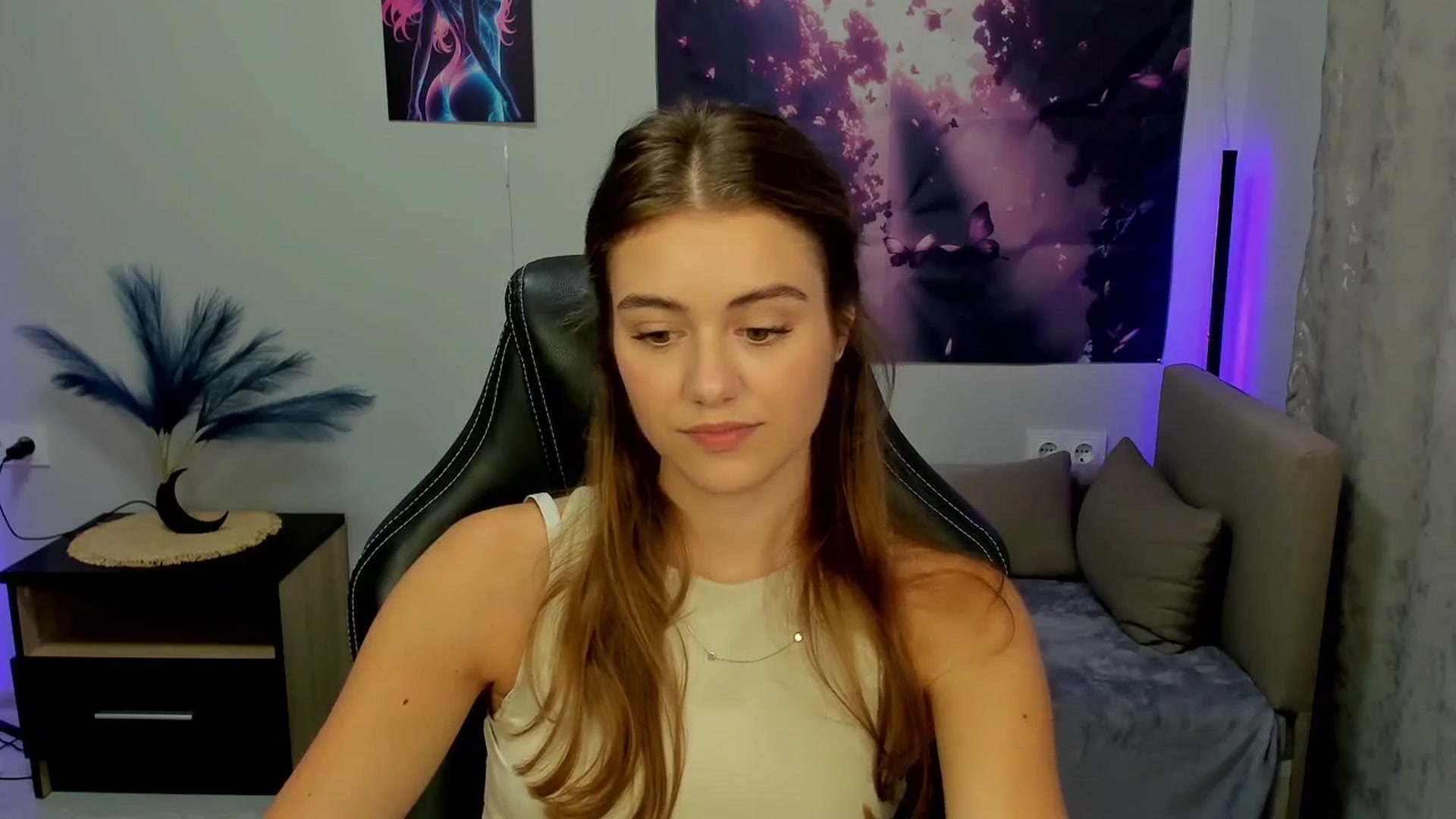 Gallery image thumbnail from TracySpark's myfreecams stream on, 09/24/2025, 12:02 image 6 of 20
