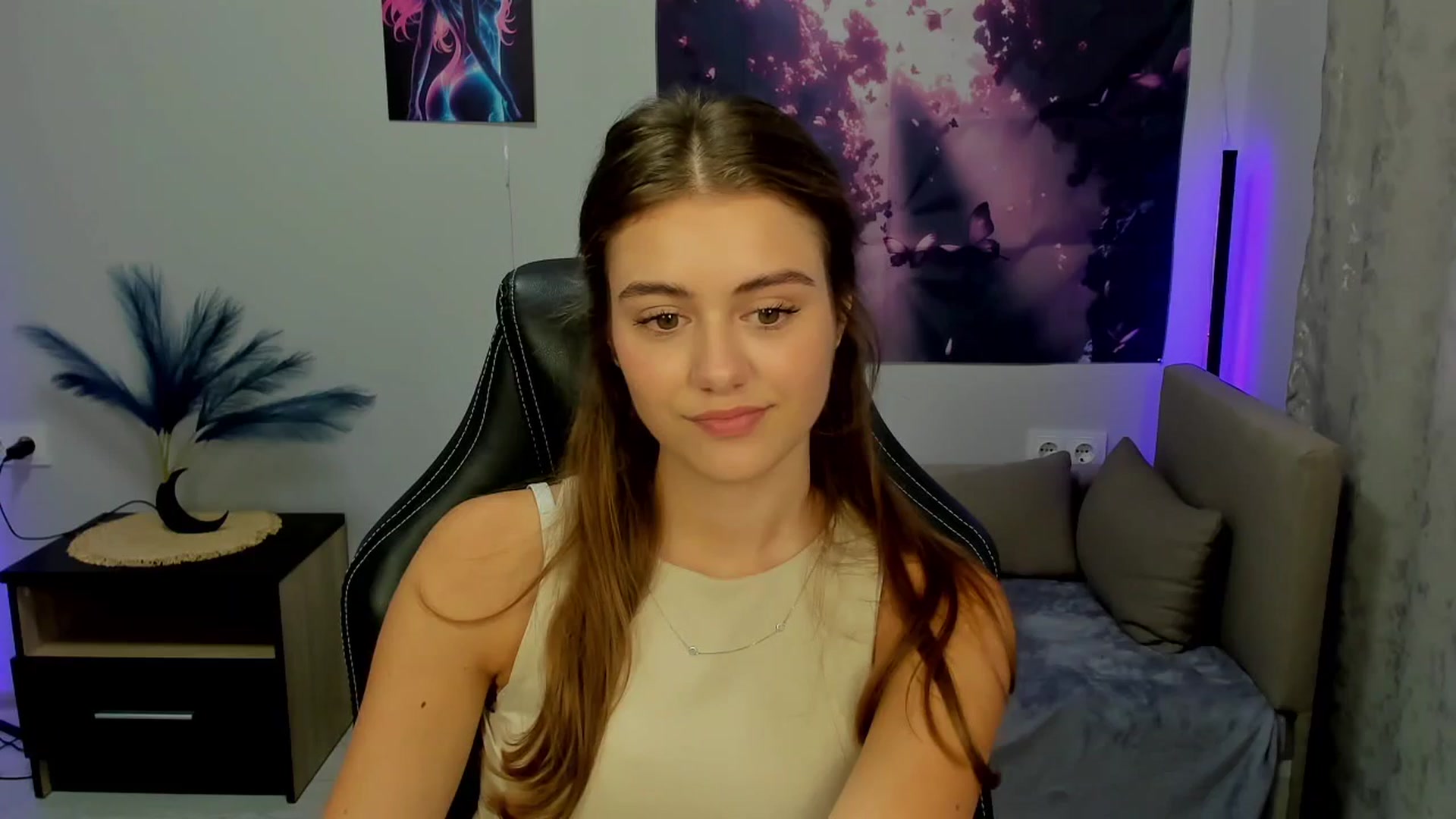 Gallery image thumbnail from TracySpark's myfreecams stream on, 09/24/2025, 12:02 image 9 of 20