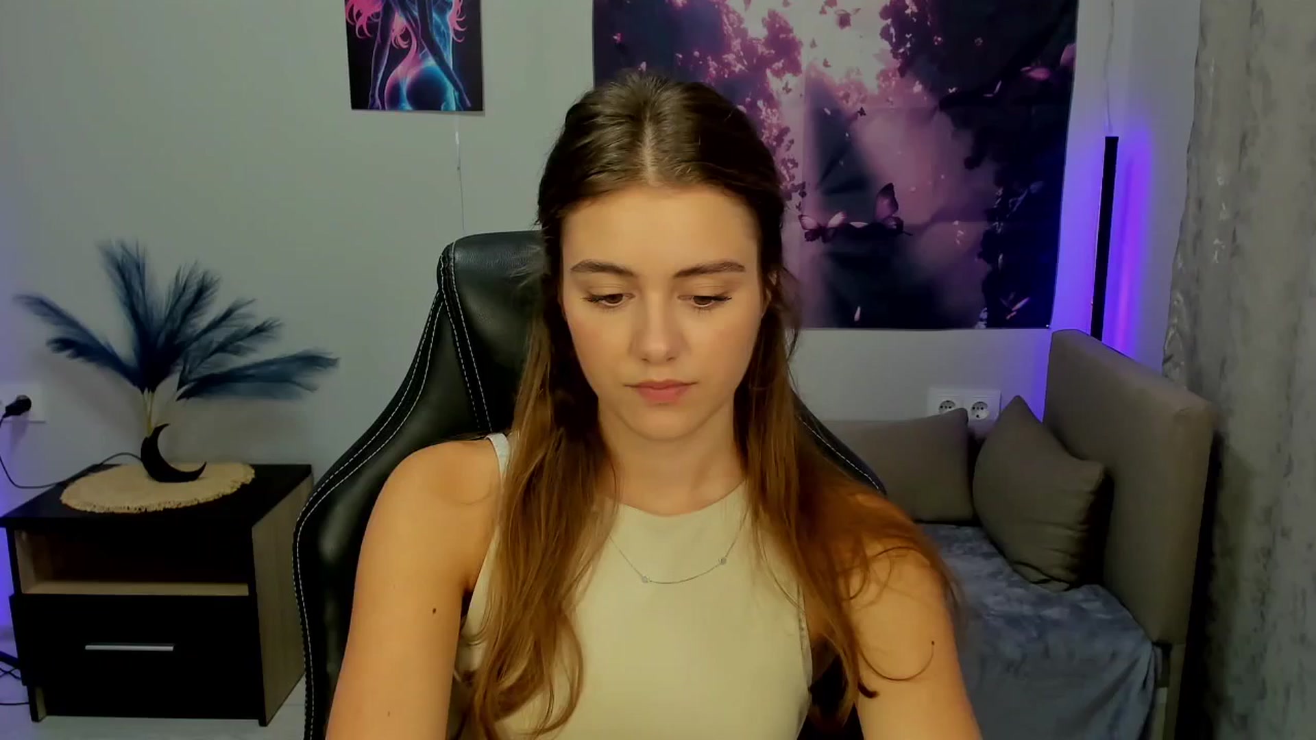 Gallery image thumbnail from TracySpark's myfreecams stream on, 09/24/2025, 12:02 image 1 of 20