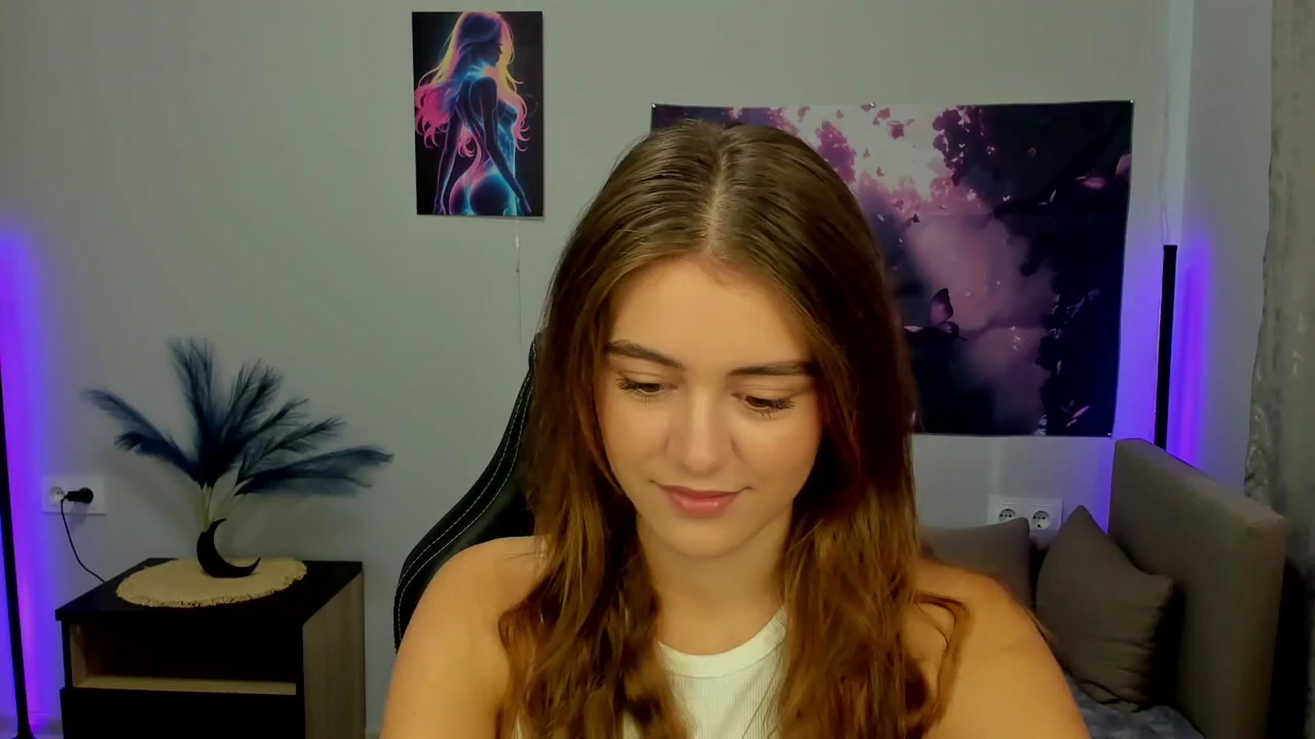 Gallery image thumbnail from TracySpark's myfreecams stream on, 09/27/2025, 06:39 image 13 of 20