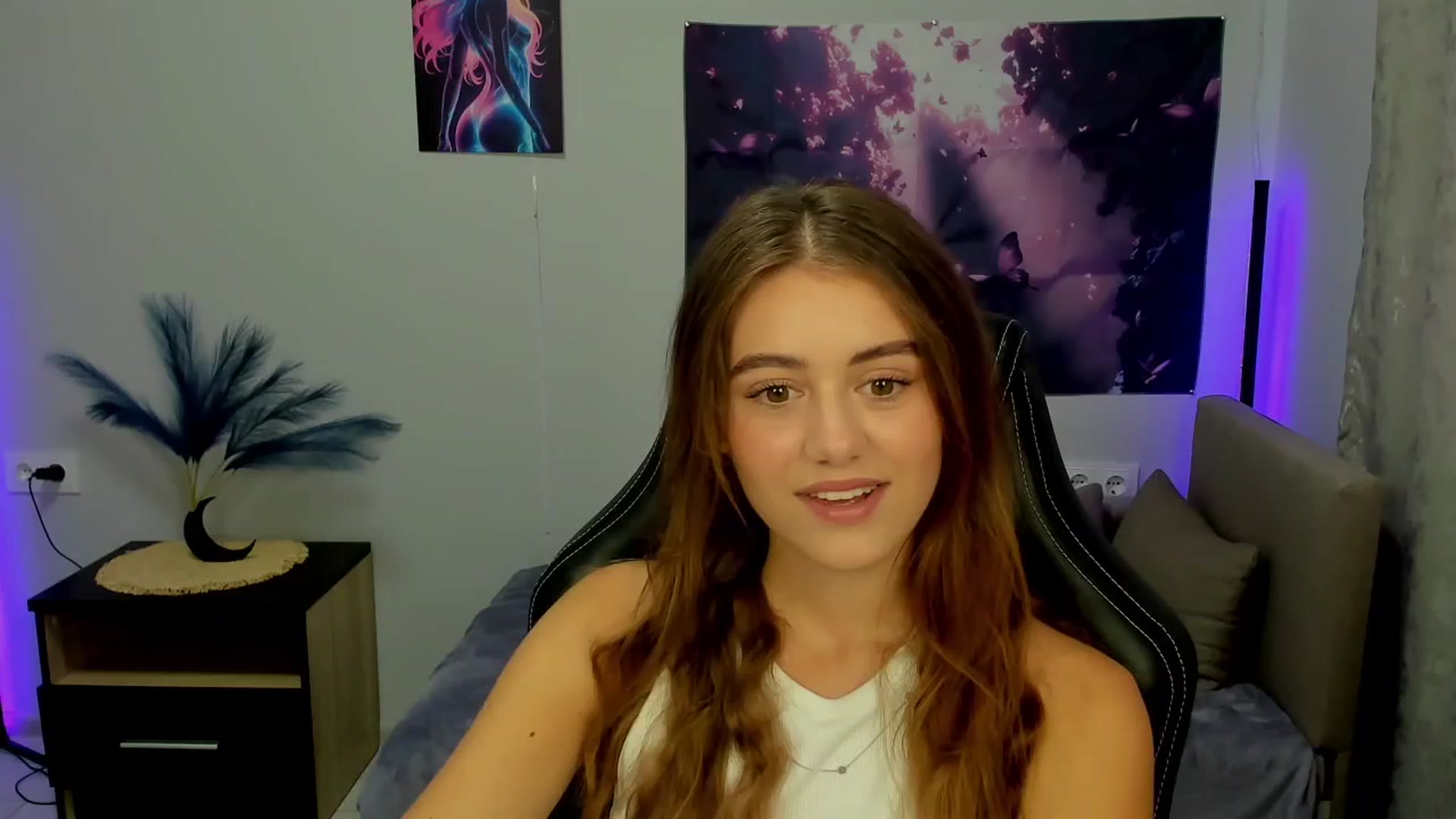Gallery image thumbnail from TracySpark's myfreecams stream on, 09/27/2025, 07:12 image 12 of 20