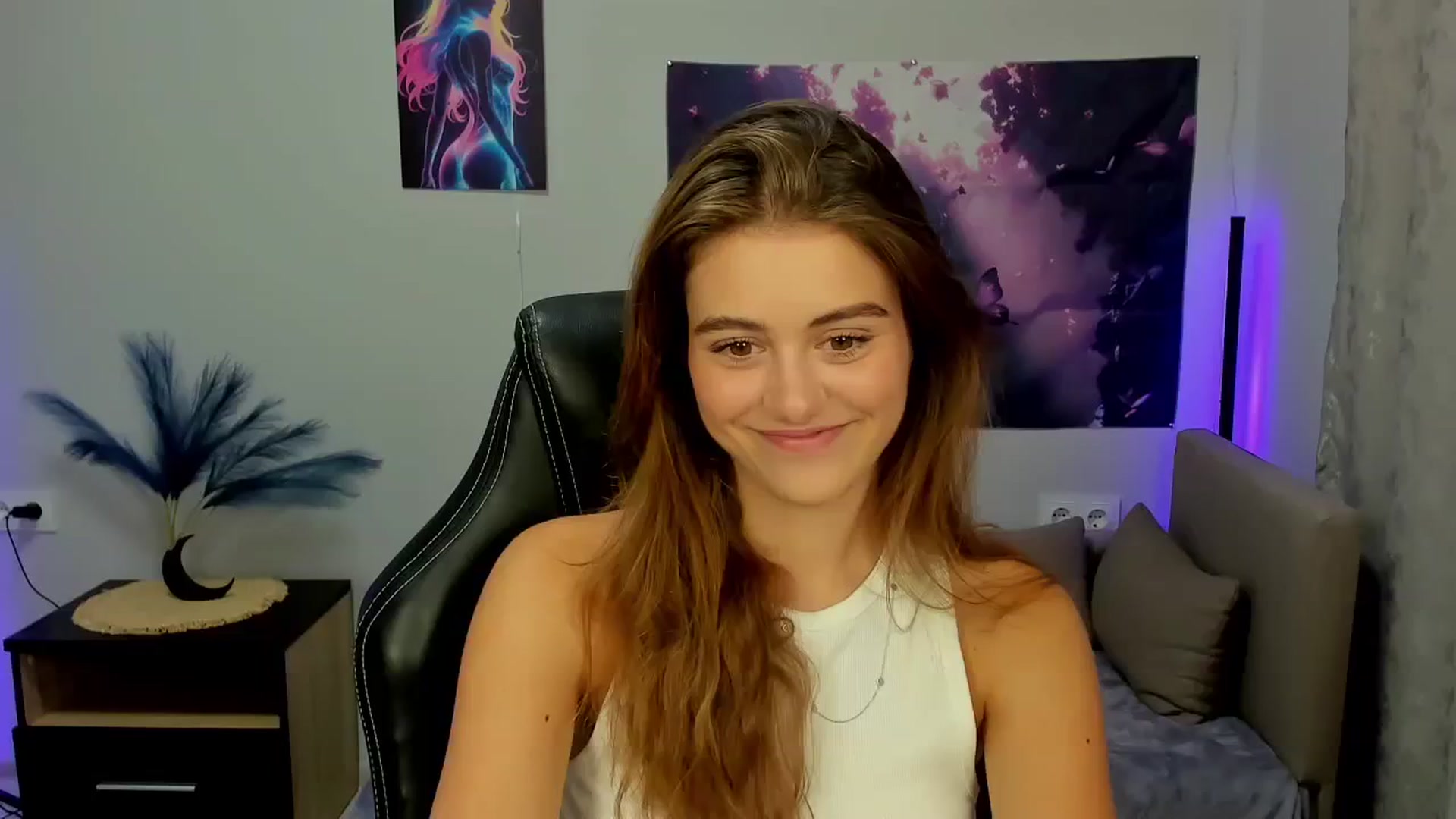 Gallery image thumbnail from TracySpark's myfreecams stream on, 09/27/2025, 12:05 image 15 of 20