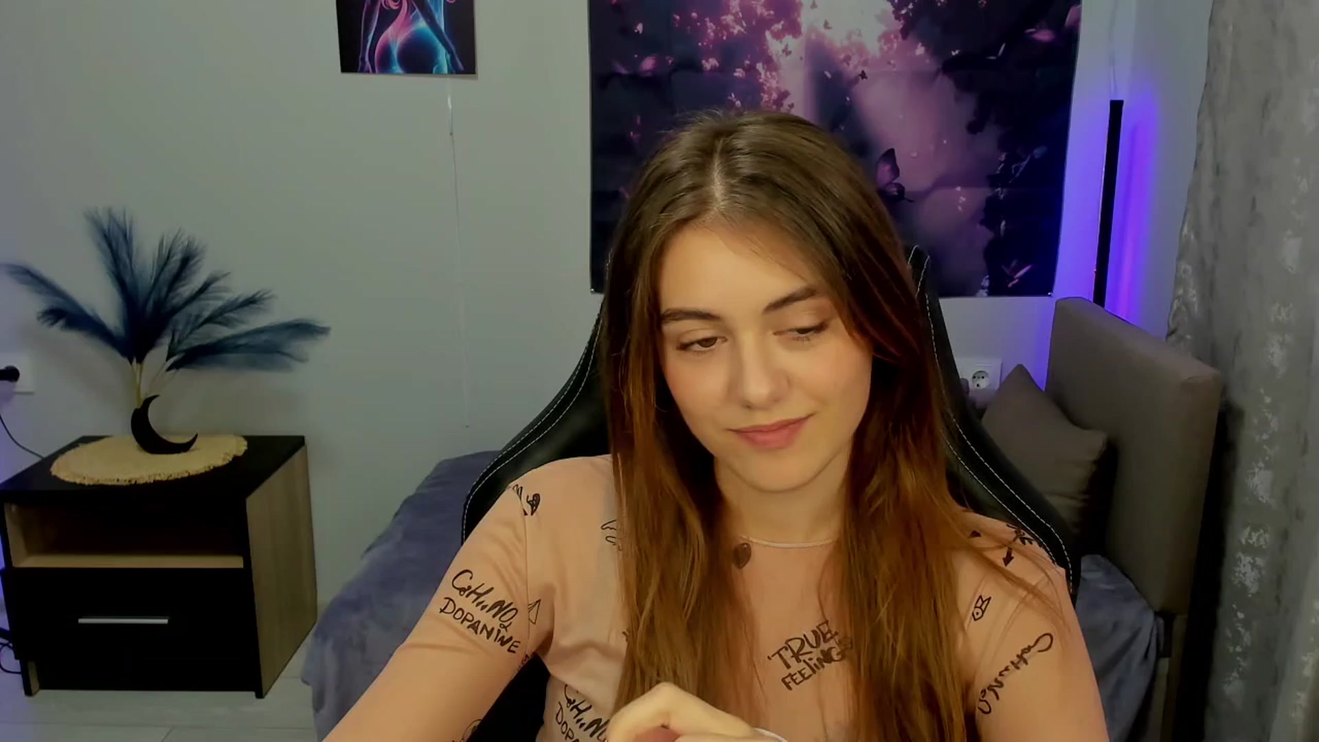 Gallery image thumbnail from TracySpark's myfreecams stream on, 09/28/2025, 12:09 image 3 of 20