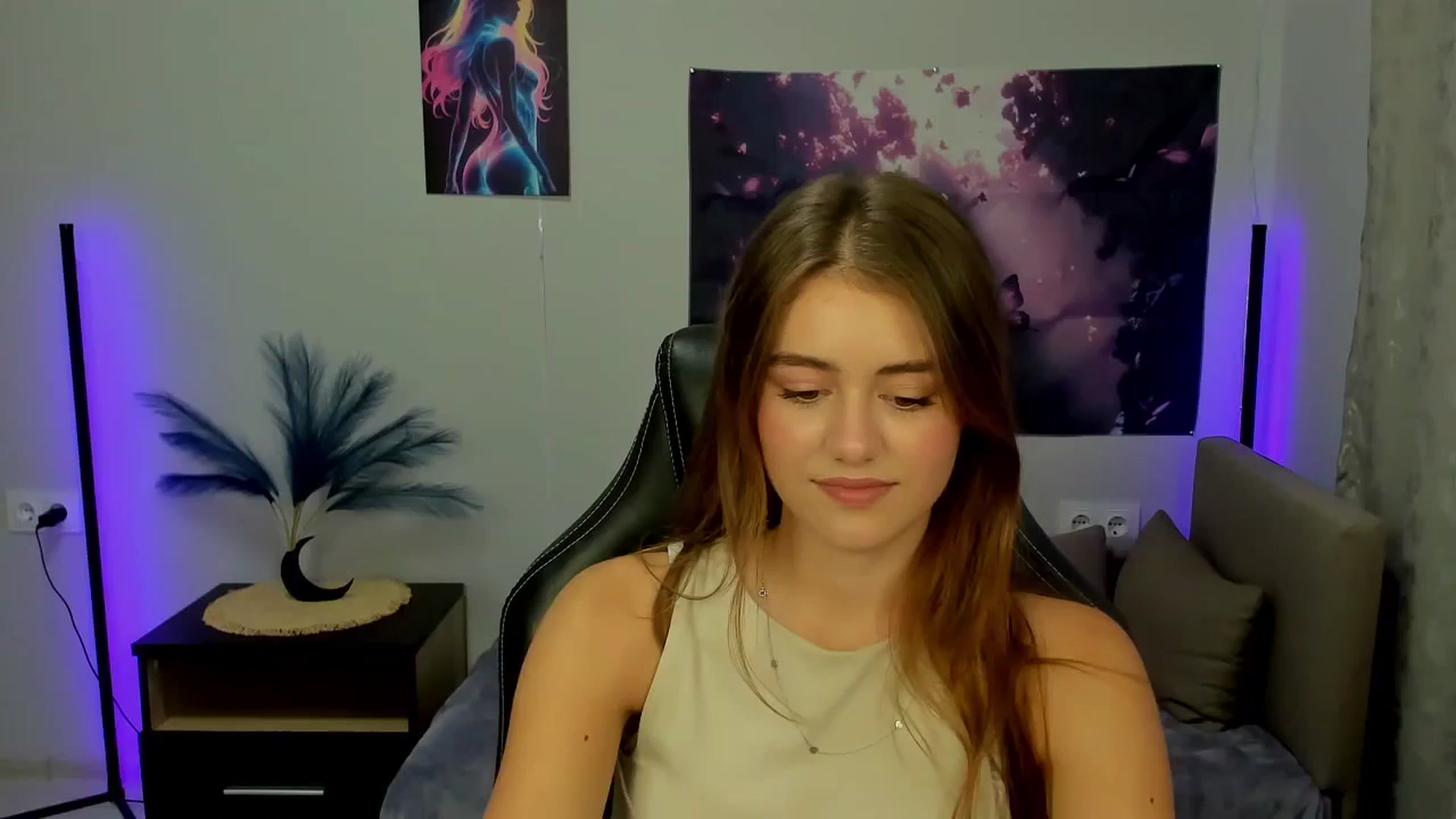 Gallery image thumbnail from TracySpark's myfreecams stream on, 09/30/2025, 09:13 image 12 of 20