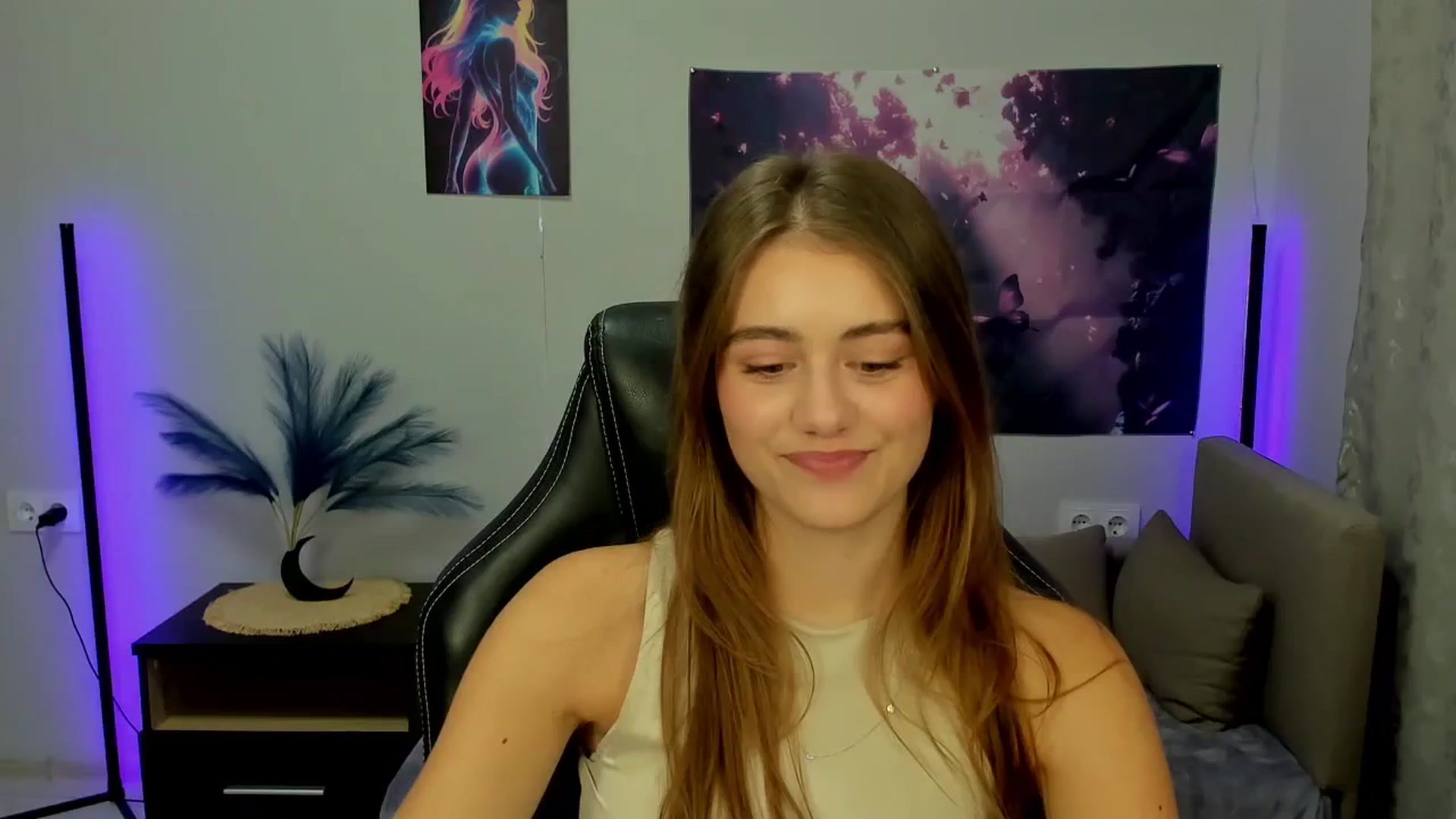 Gallery image thumbnail from TracySpark's myfreecams stream on, 09/30/2025, 10:17 image 4 of 20