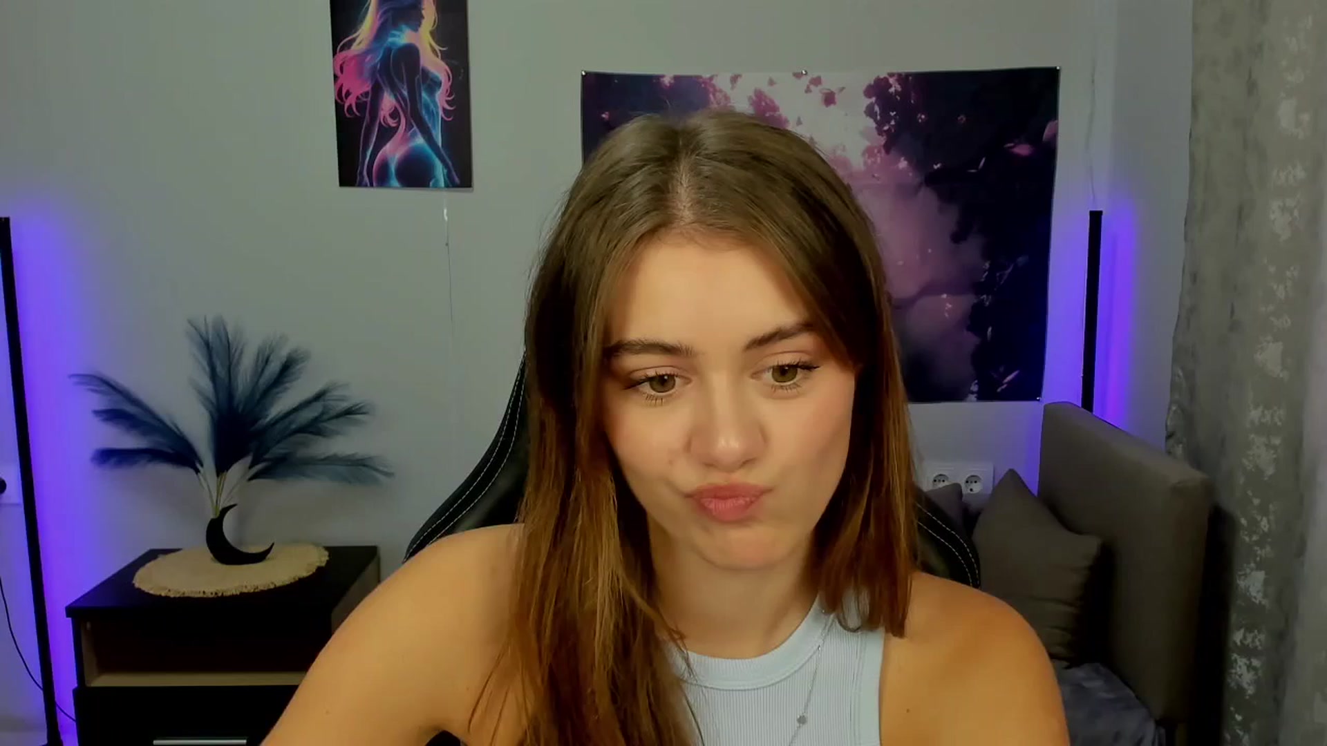 Gallery image thumbnail from TracySpark's myfreecams stream on, 10/01/2025, 09:24 image 4 of 20