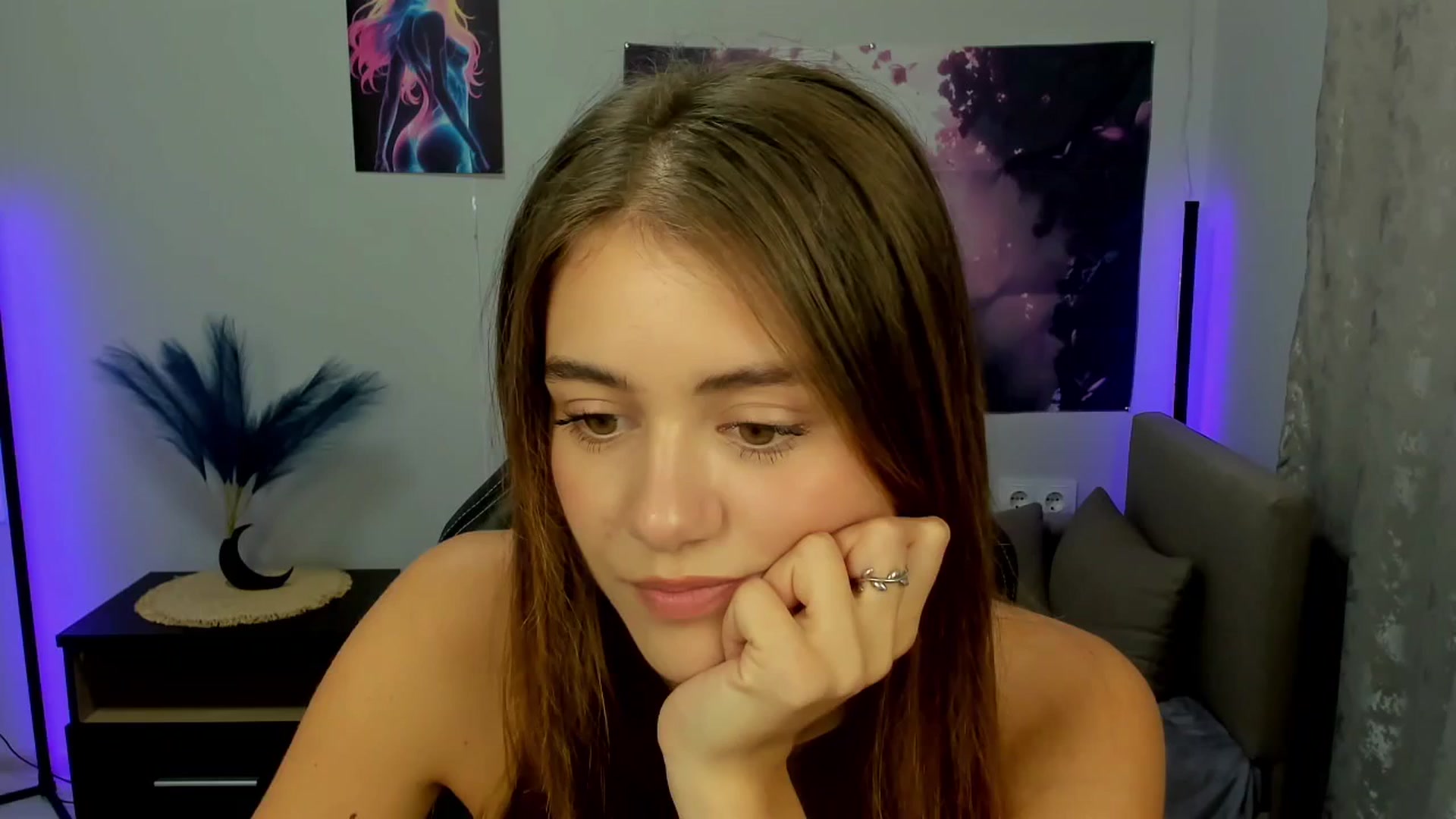 Gallery image thumbnail from TracySpark's myfreecams stream on, 10/02/2025, 09:18 image 5 of 20