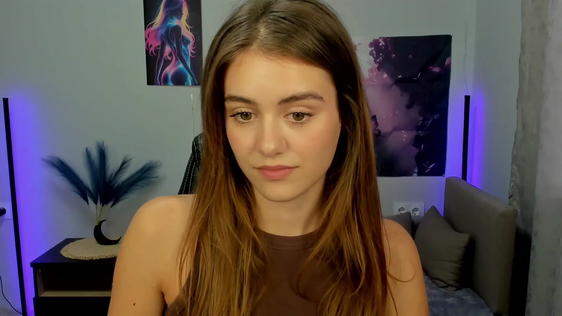 Gallery image thumbnail from TracySpark's myfreecams stream on, 10/02/2025, 11:39 image 16 of 20