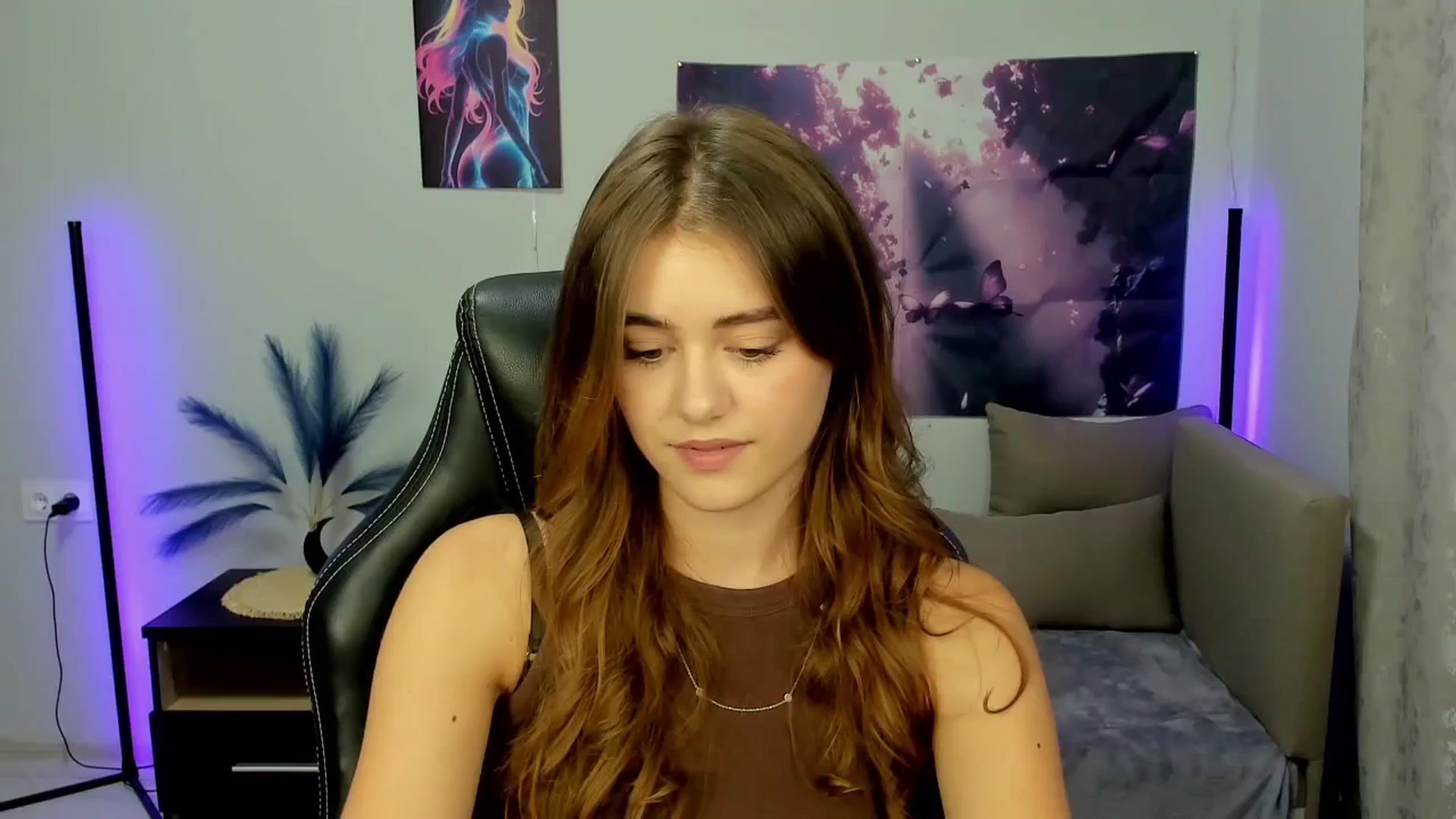 Gallery image thumbnail from TracySpark's myfreecams stream on, 10/07/2025, 09:31 image 16 of 20
