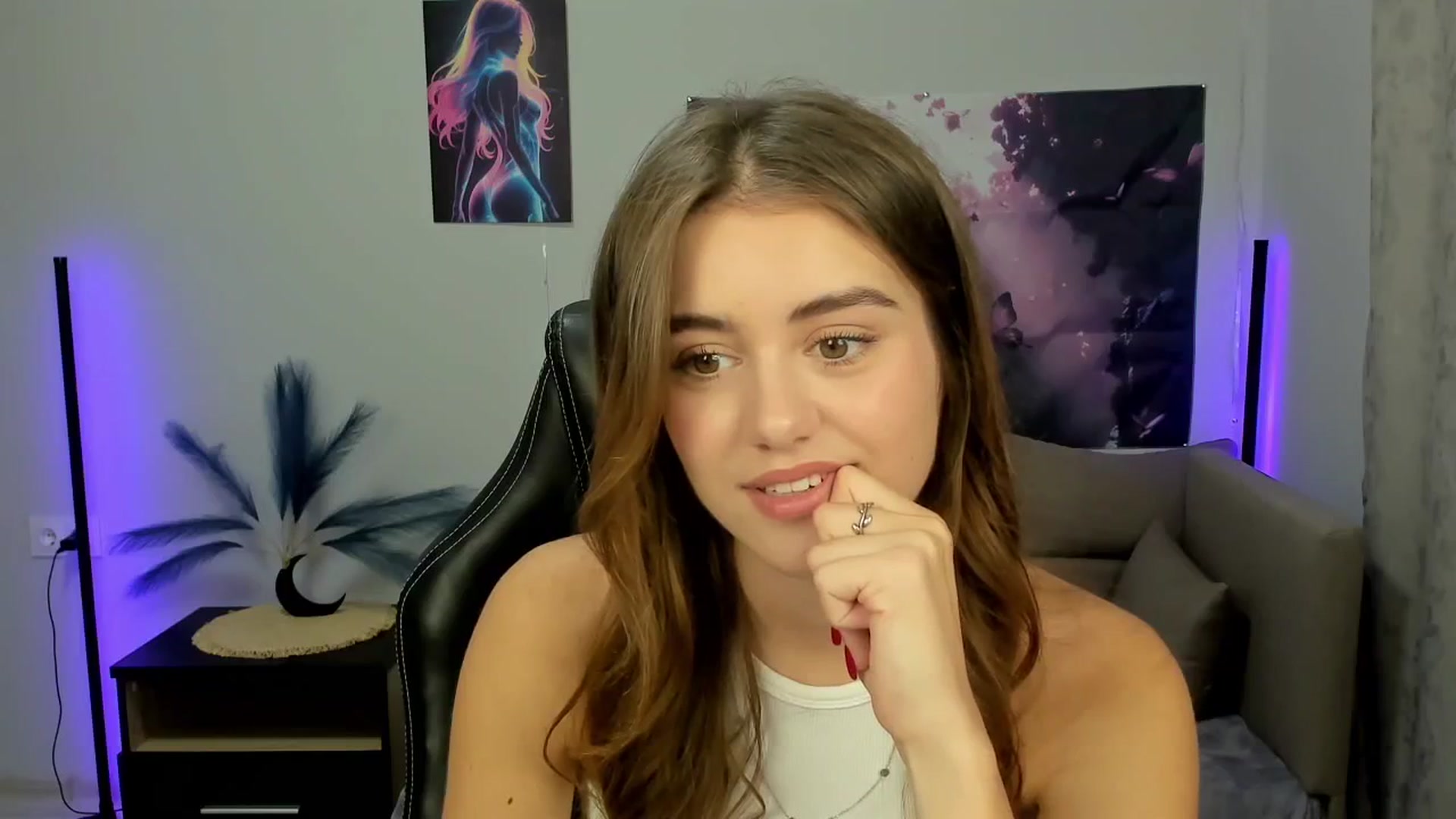Gallery image thumbnail from TracySpark's myfreecams stream on, 10/09/2025, 07:47 image 9 of 20