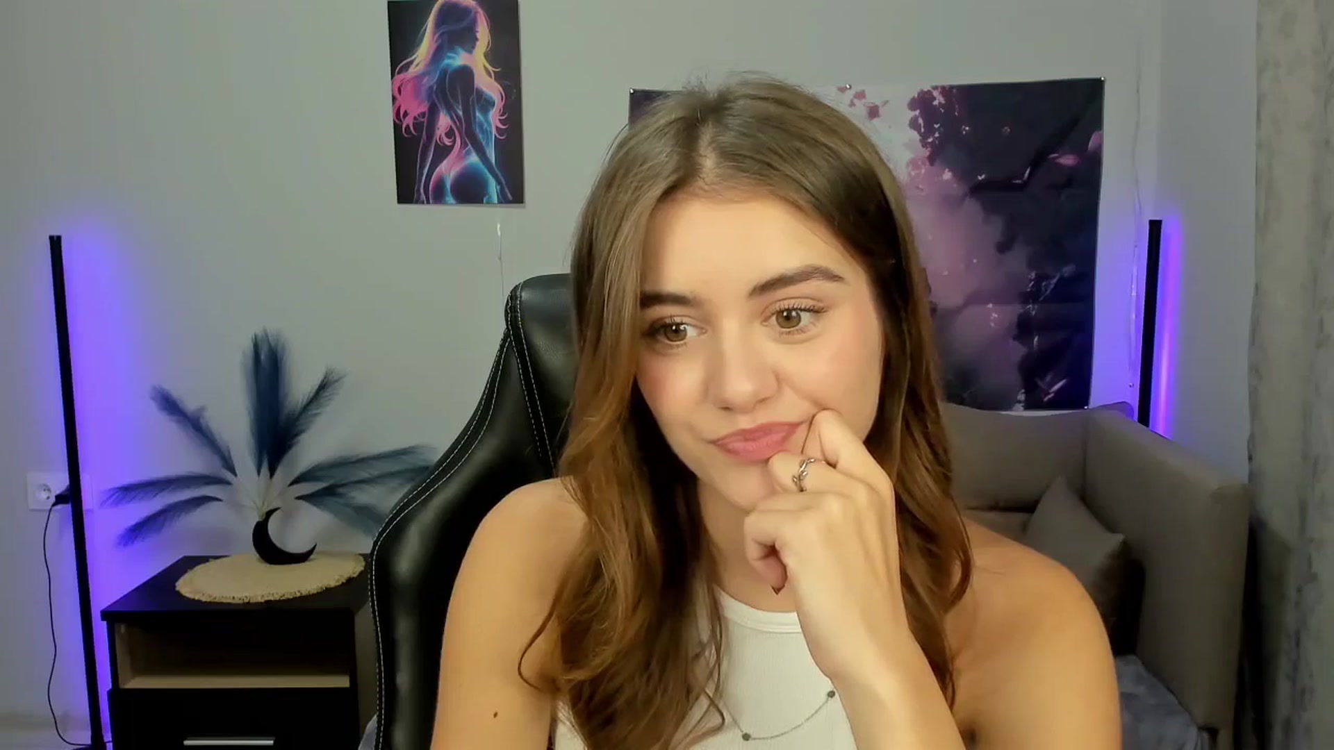Gallery image thumbnail from TracySpark's myfreecams stream on, 10/09/2025, 07:47 image 10 of 20
