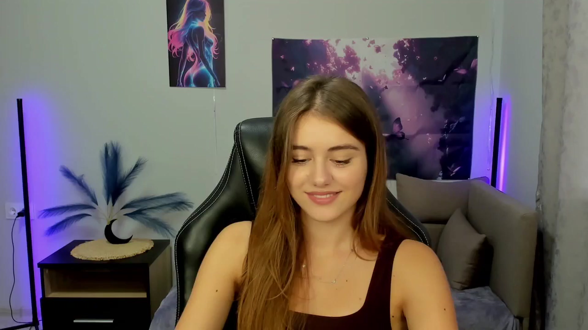 Gallery image thumbnail from TracySpark's myfreecams stream on, 10/11/2025, 09:13 image 17 of 20