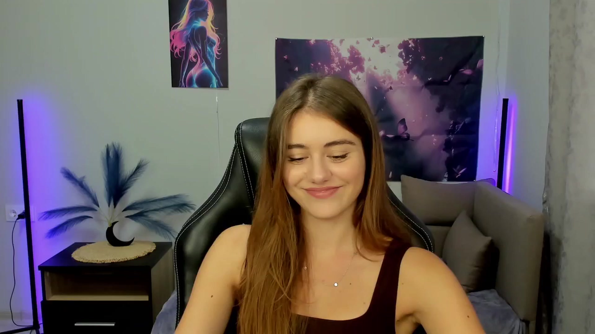 Gallery image thumbnail from TracySpark's myfreecams stream on, 10/11/2025, 09:13 image 16 of 20