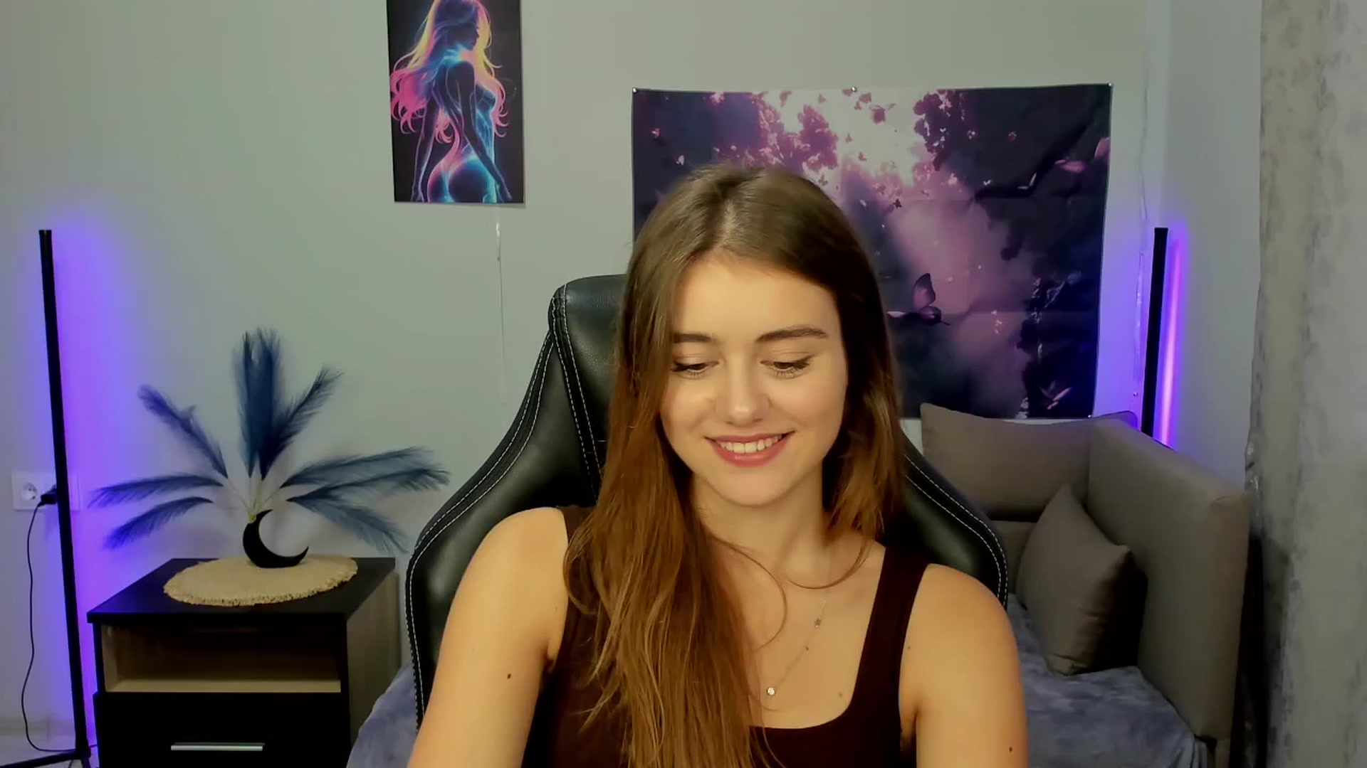 Gallery image thumbnail from TracySpark's myfreecams stream on, 10/11/2025, 10:42 image 17 of 20
