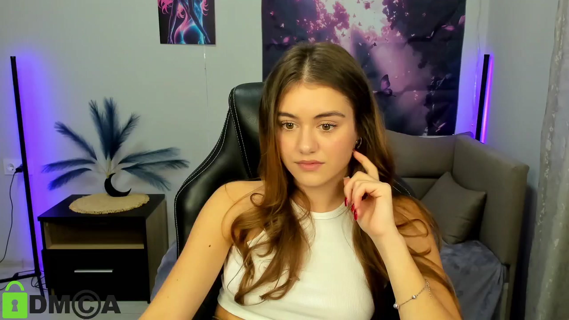 Gallery image thumbnail from TracySpark's myfreecams stream on, 10/28/2025, 10:49 image 8 of 20