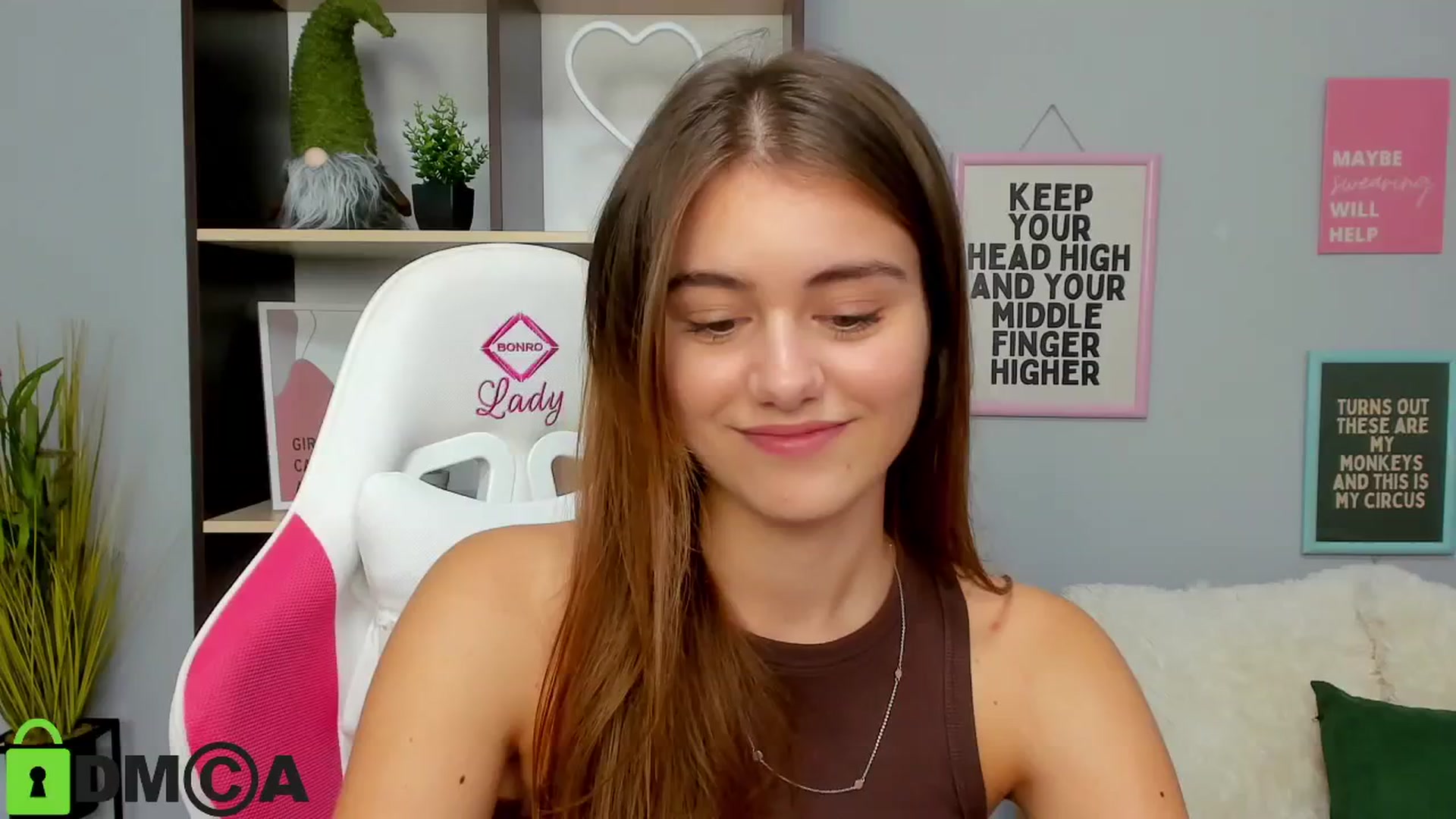Gallery image thumbnail from TracySpark's myfreecams stream on, 10/31/2025, 10:15 image 15 of 20
