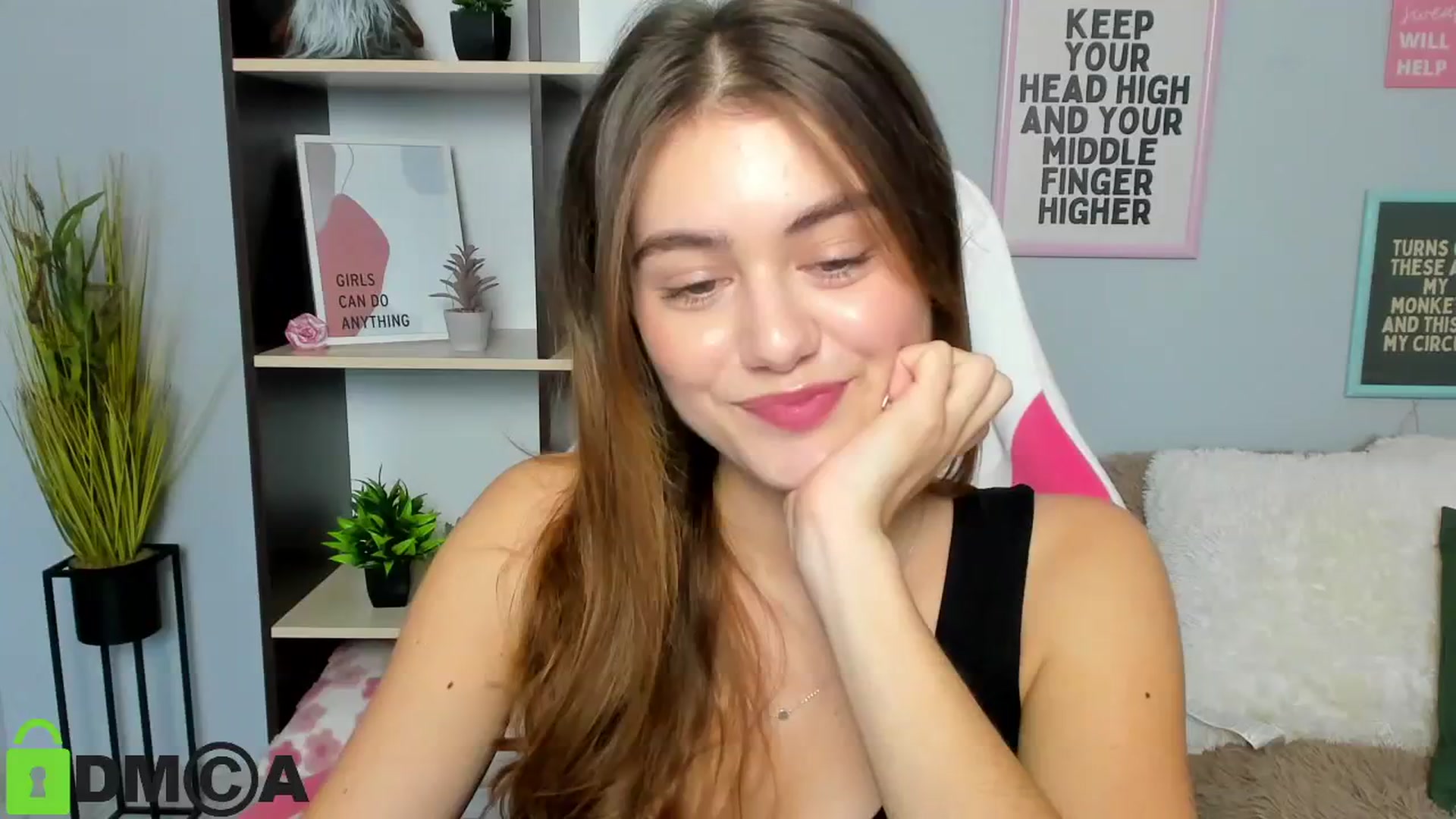 Gallery image thumbnail from TracySpark's myfreecams stream on, 11/12/2025, 12:11 image 13 of 20