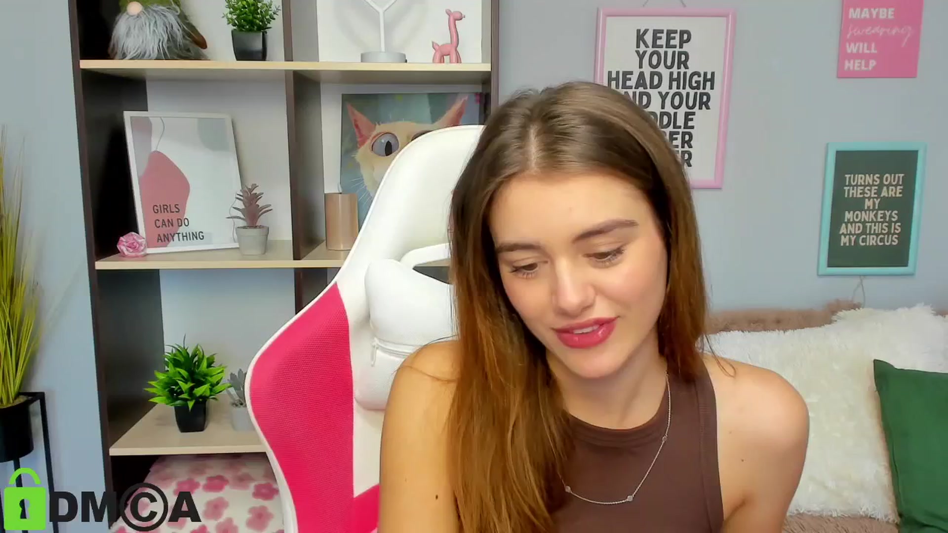 Gallery image thumbnail from TracySpark's myfreecams stream on, 11/14/2025, 11:06 image 1 of 20
