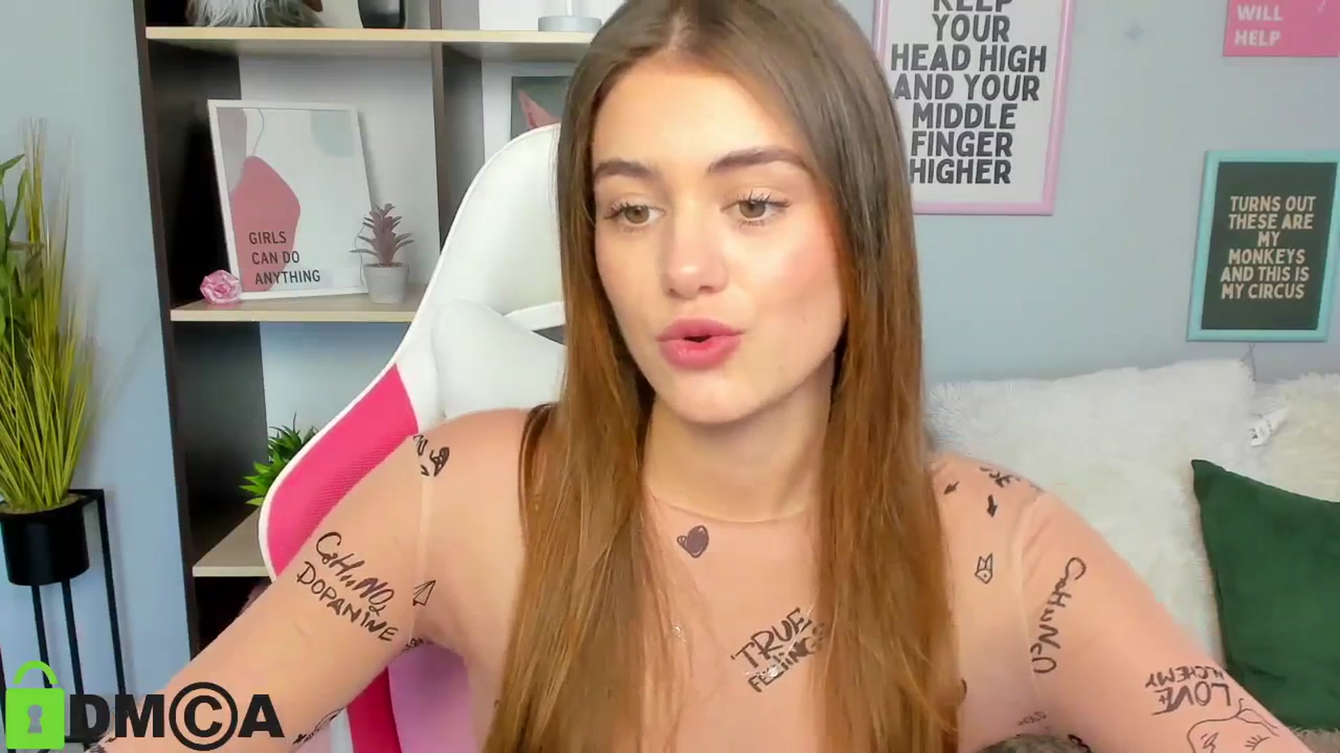 Gallery image thumbnail from TracySpark's myfreecams stream on, 11/24/2025, 10:15 image 15 of 20