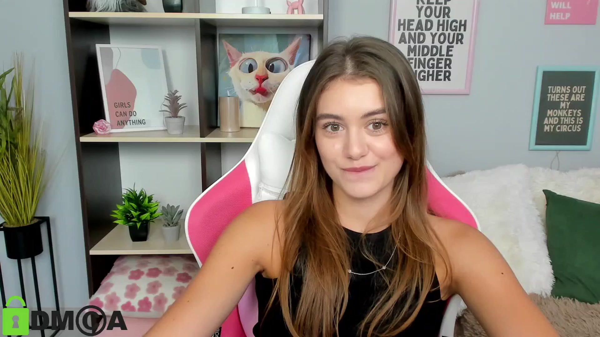 Gallery image thumbnail from TracySpark's myfreecams stream on, 11/28/2025, 10:17 image 14 of 20