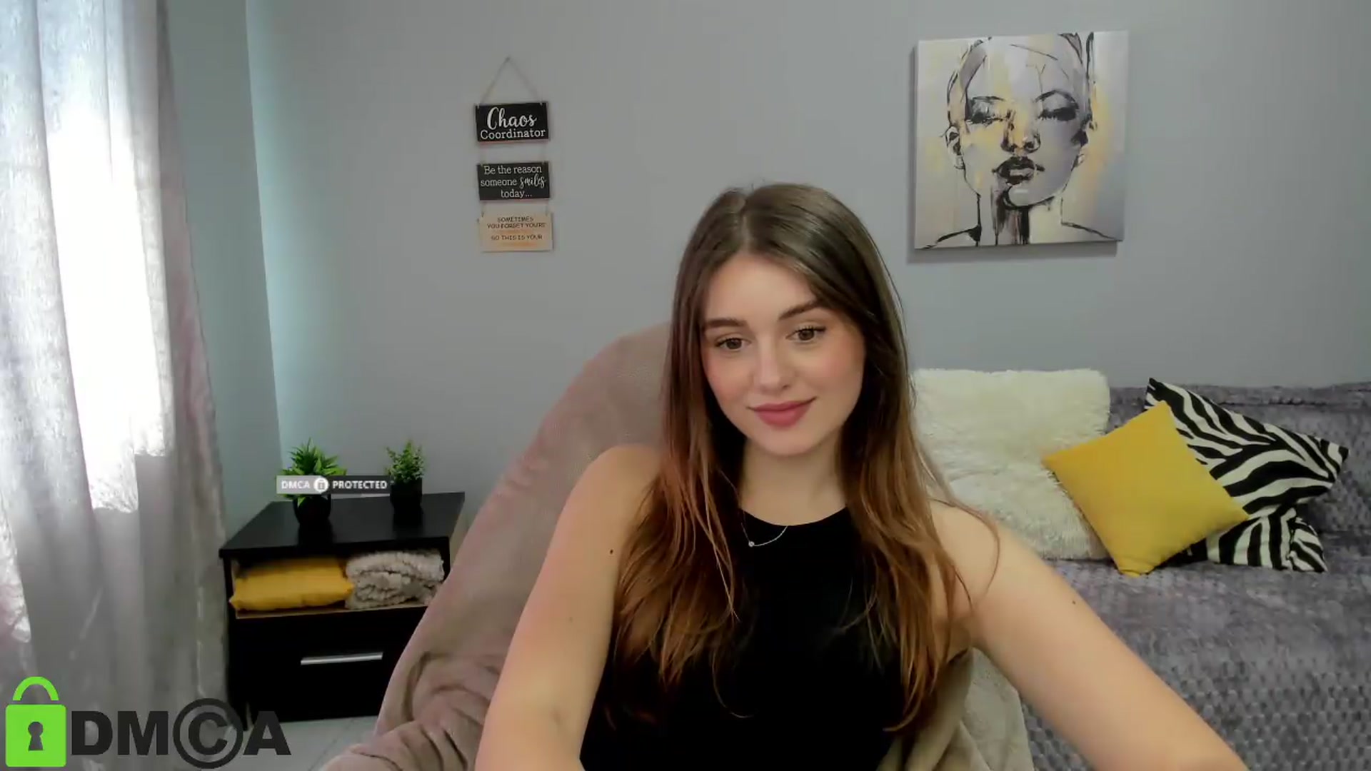 Gallery image thumbnail from TracySpark's myfreecams stream on, 05/18/2026, 09:10 image 9 of 20
