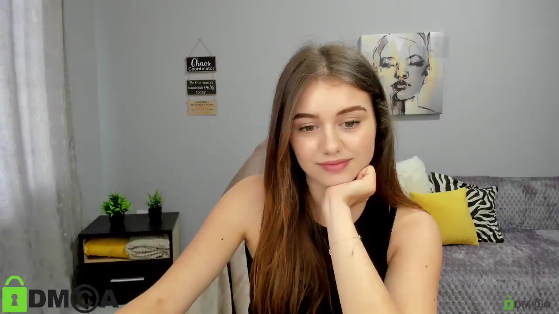 Gallery image thumbnail from TracySpark's myfreecams stream on, 05/30/2026, 08:32 image 17 of 20
