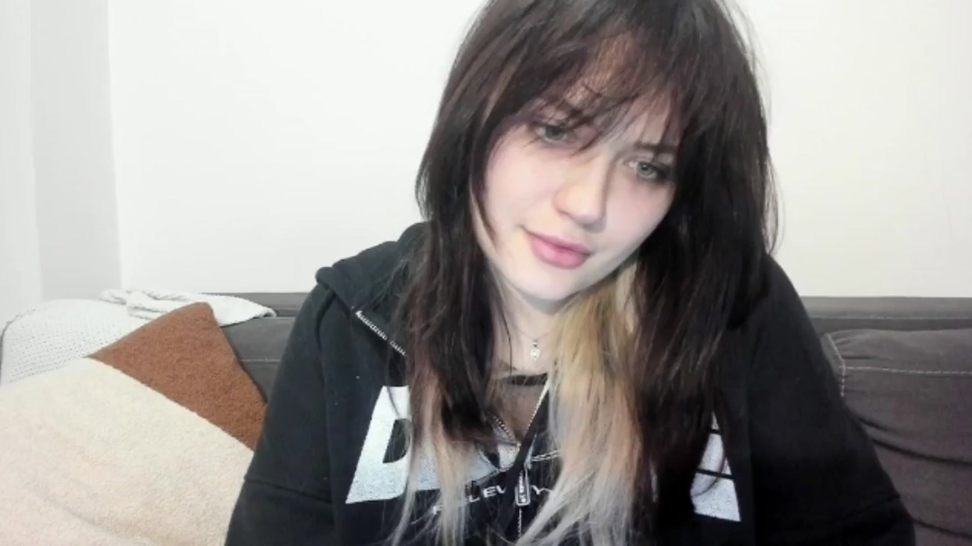 Gallery image thumbnail from TribleMary's myfreecams stream on, 10/16/2025, 21:41 image 19 of 20