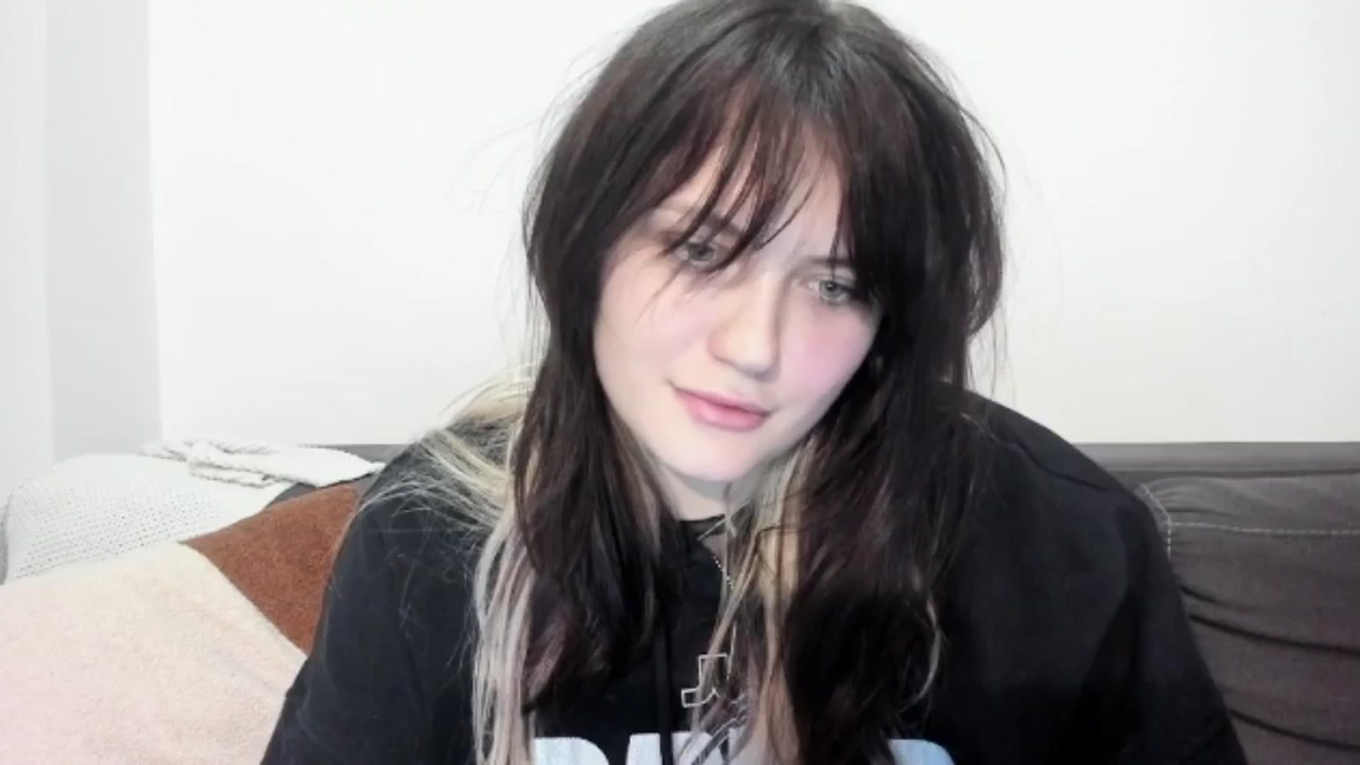 Gallery image thumbnail from TribleMary's myfreecams stream on, 10/16/2025, 22:50 image 15 of 20