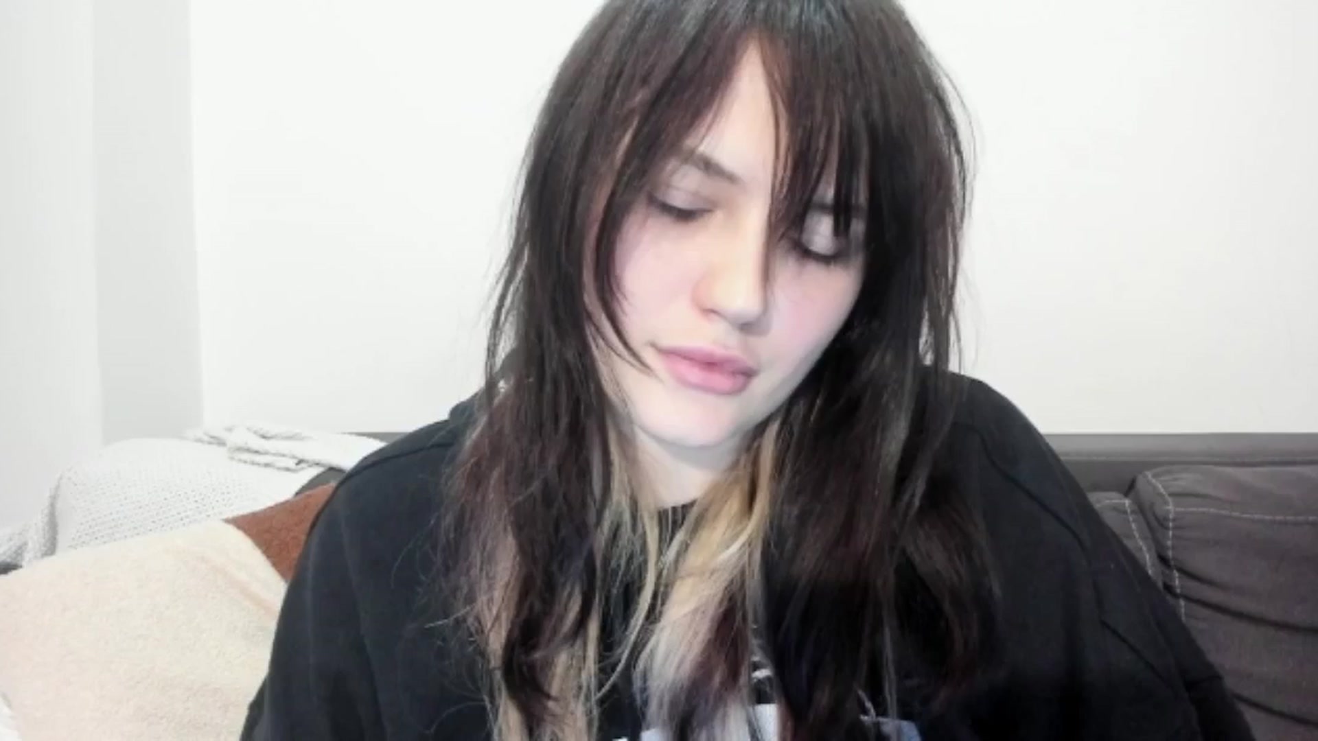 Gallery image thumbnail from TribleMary's myfreecams stream on, 10/16/2025, 22:50 image 4 of 20
