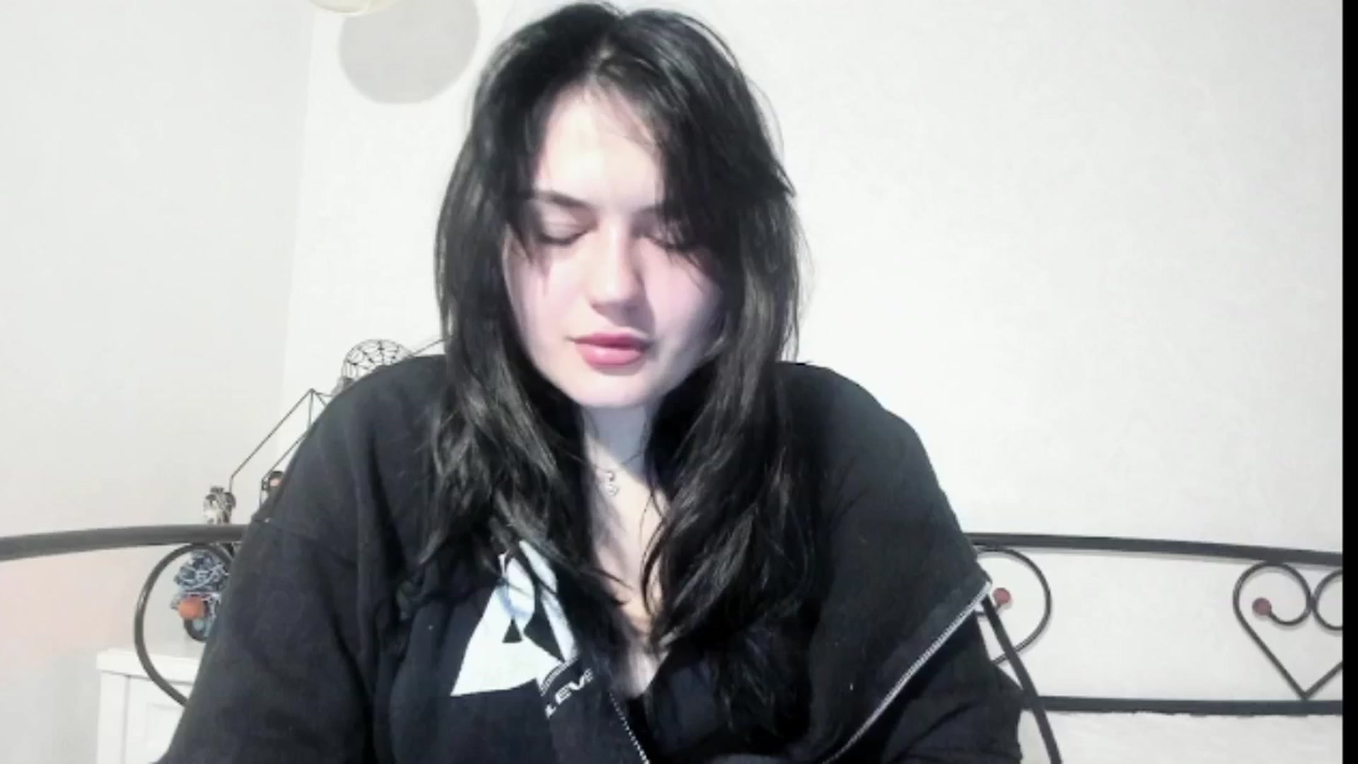 Gallery image thumbnail from TribleMary's myfreecams stream on, 11/19/2025, 19:59 image 8 of 20