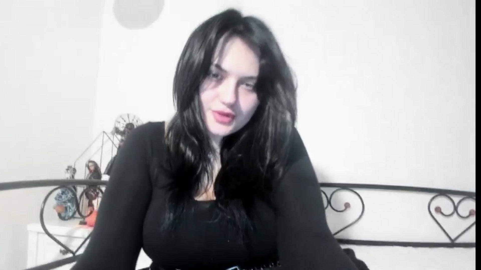 Gallery image thumbnail from TribleMary's myfreecams stream on, 11/19/2025, 19:59 image 11 of 20
