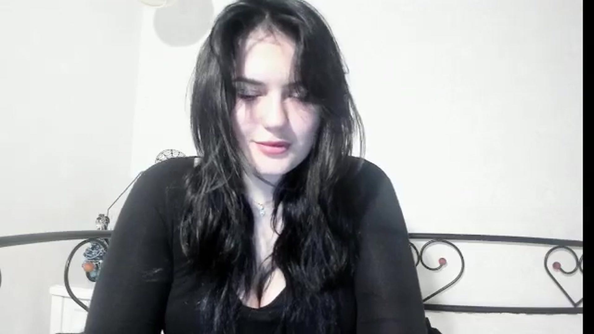 Gallery image thumbnail from TribleMary's myfreecams stream on, 11/19/2025, 20:21 image 14 of 20