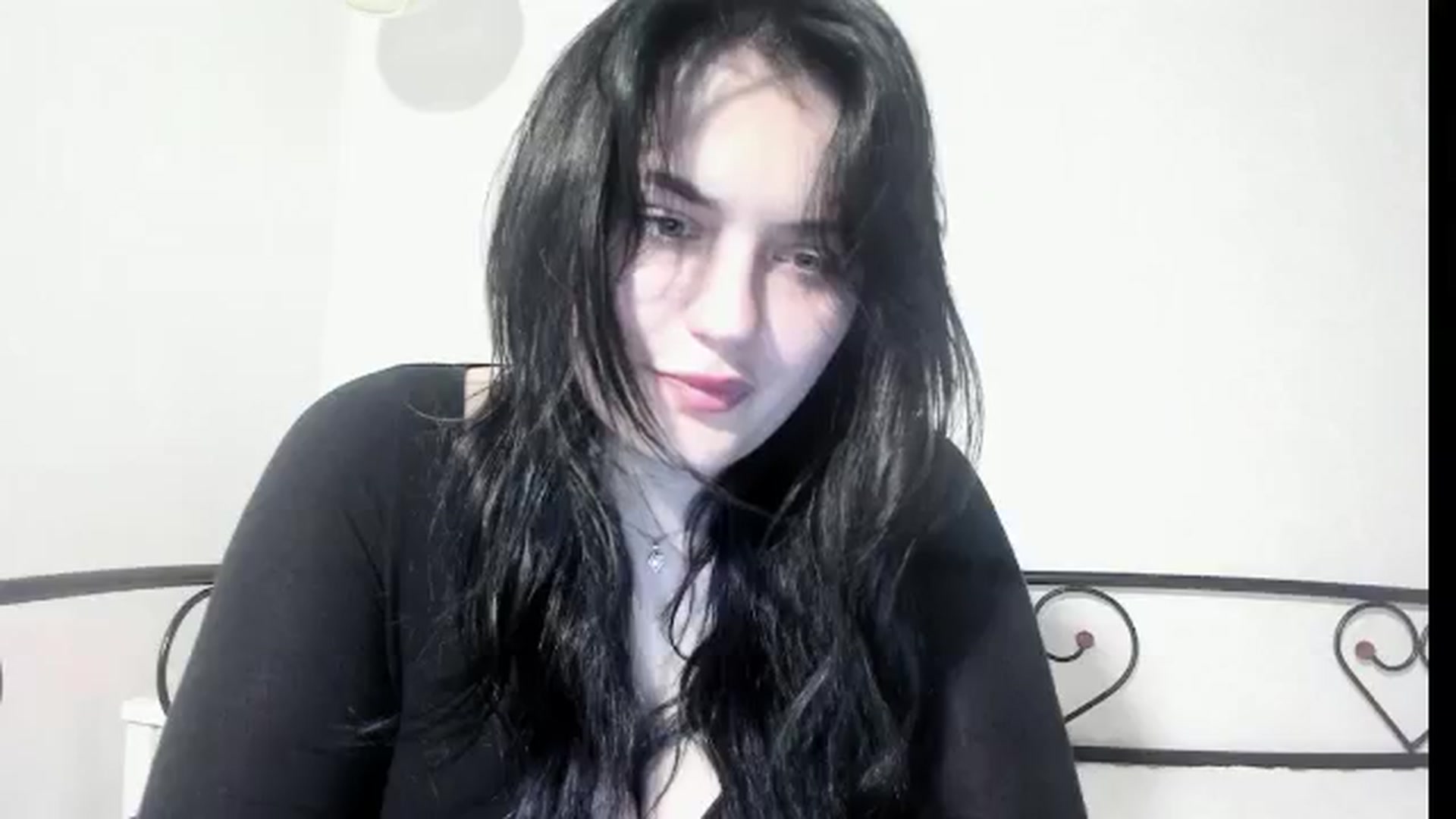 Gallery image thumbnail from TribleMary's myfreecams stream on, 11/19/2025, 20:21 image 17 of 20