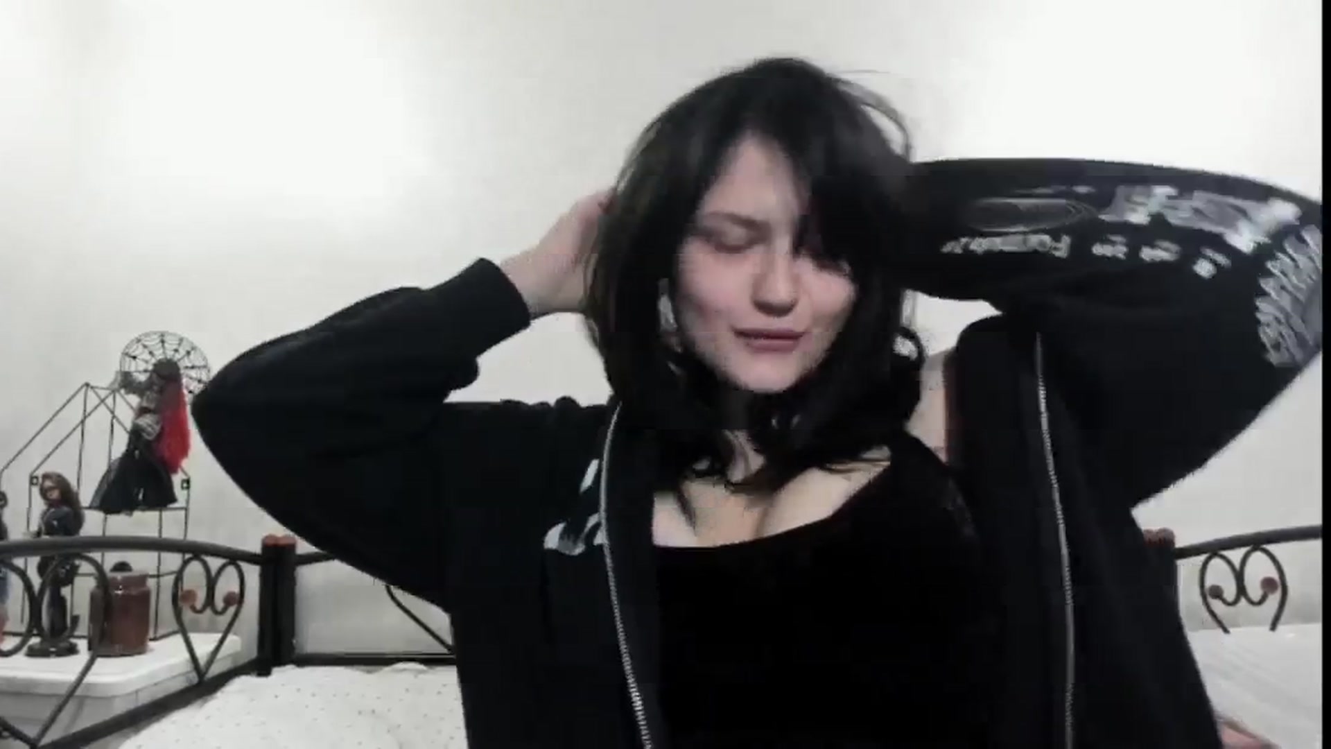 Gallery image thumbnail from TribleMary's myfreecams stream on, 11/20/2025, 21:39 image 16 of 20