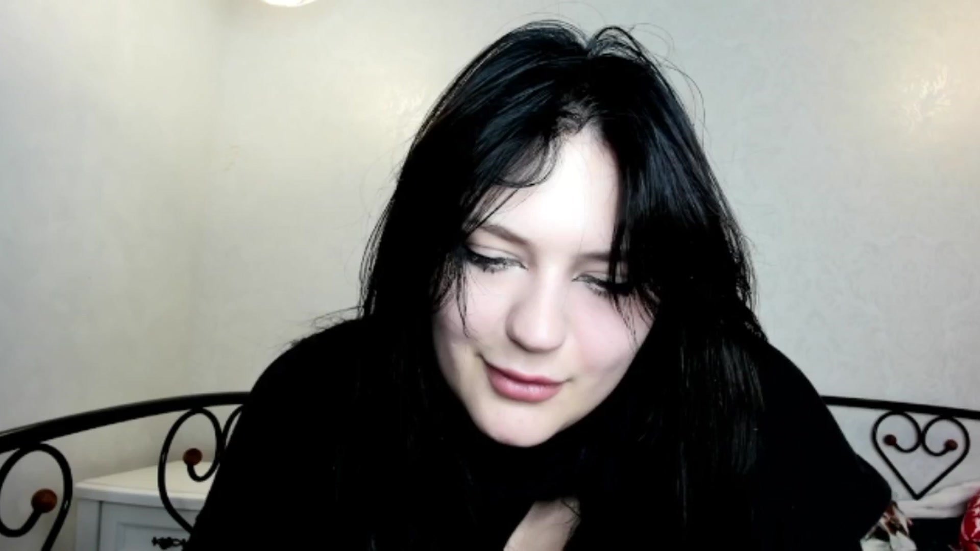 Gallery image thumbnail from TribleMary's myfreecams stream on, 12/02/2025, 21:46 image 2 of 20