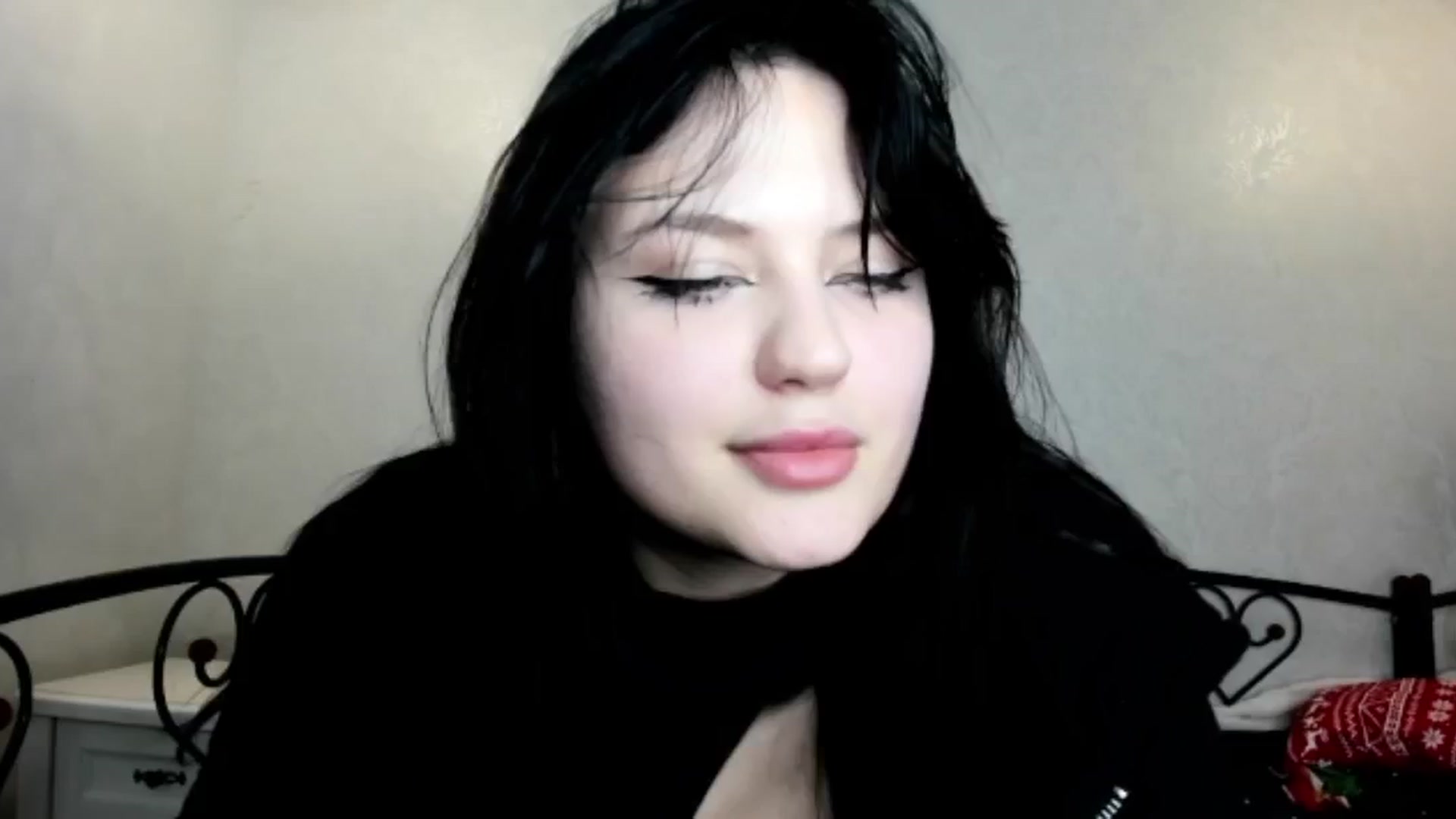 Gallery image thumbnail from TribleMary's myfreecams stream on, 12/02/2025, 21:46 image 11 of 20