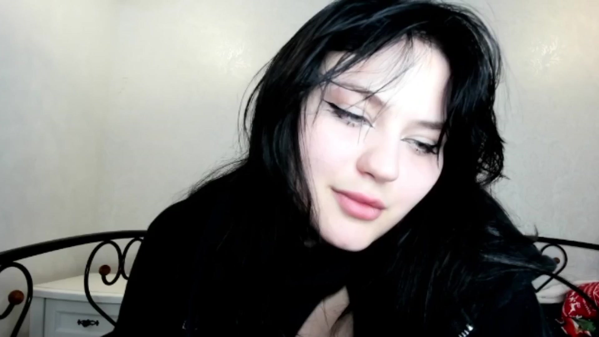 Gallery image thumbnail from TribleMary's myfreecams stream on, 12/02/2025, 21:46 image 16 of 20