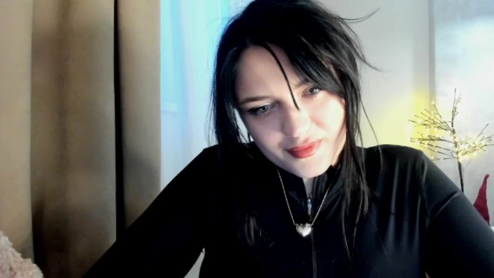 Gallery image thumbnail from TribleMary's myfreecams stream on, 12/18/2025, 15:41 image 7 of 20