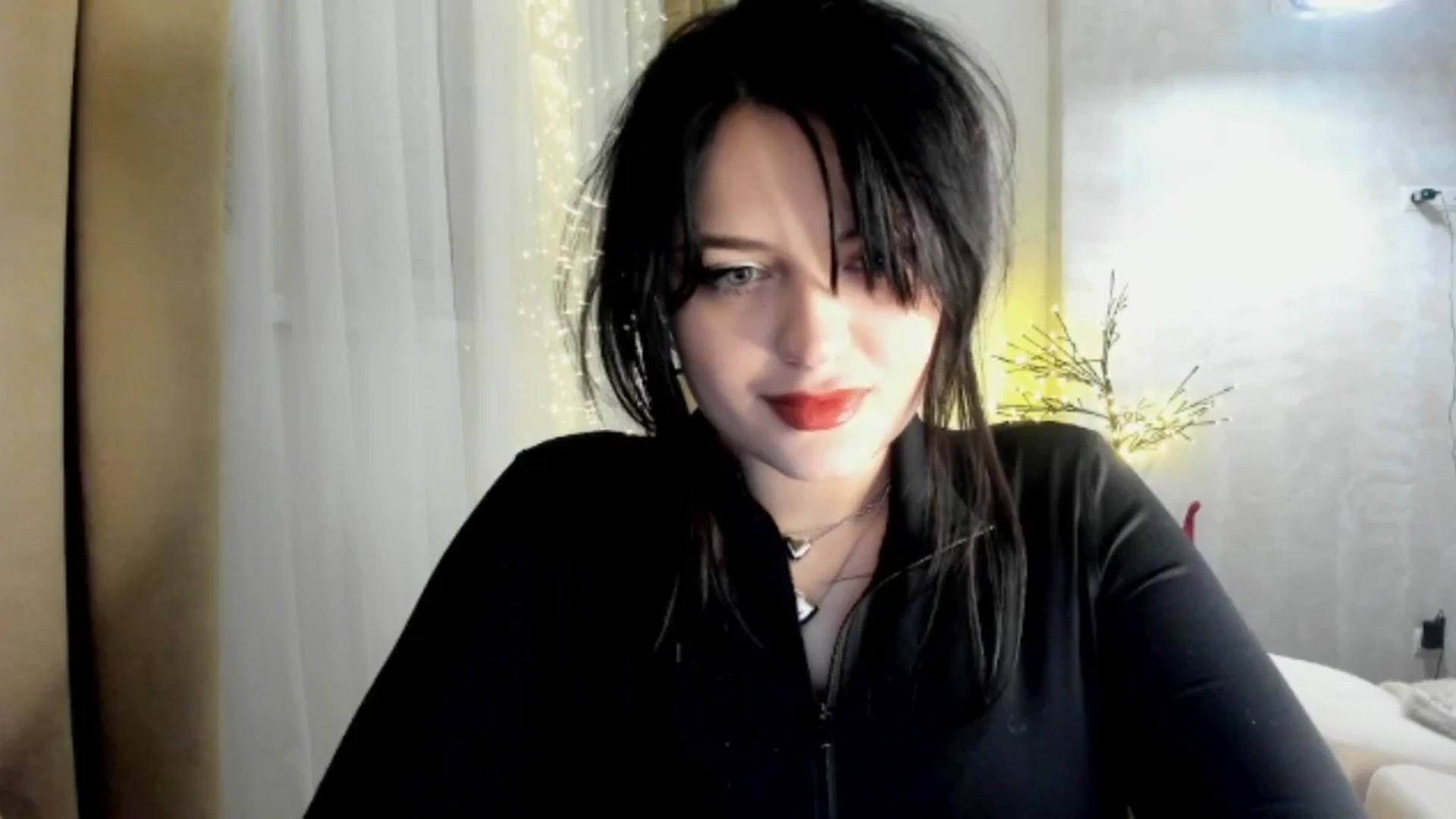 Gallery image thumbnail from TribleMary's myfreecams stream on, 12/18/2025, 15:41 image 16 of 20