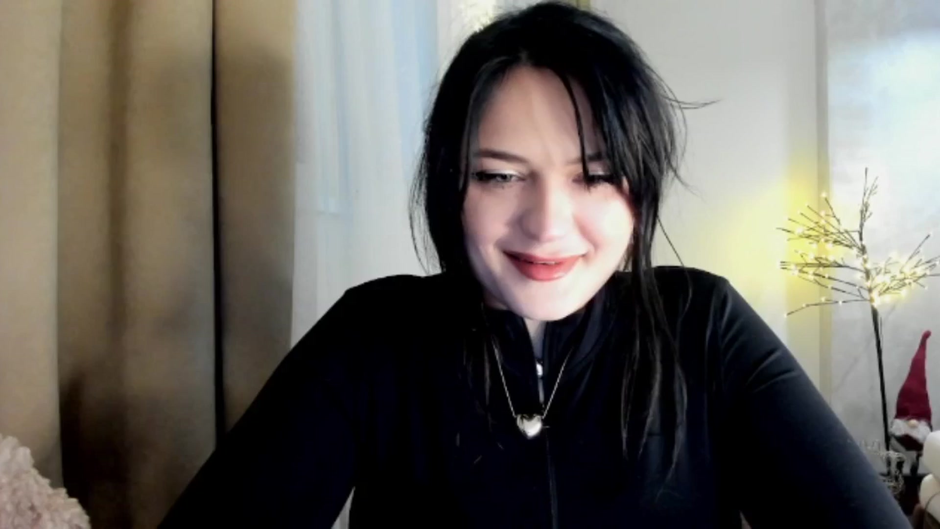 Gallery image thumbnail from TribleMary's myfreecams stream on, 12/18/2025, 15:41 image 10 of 20