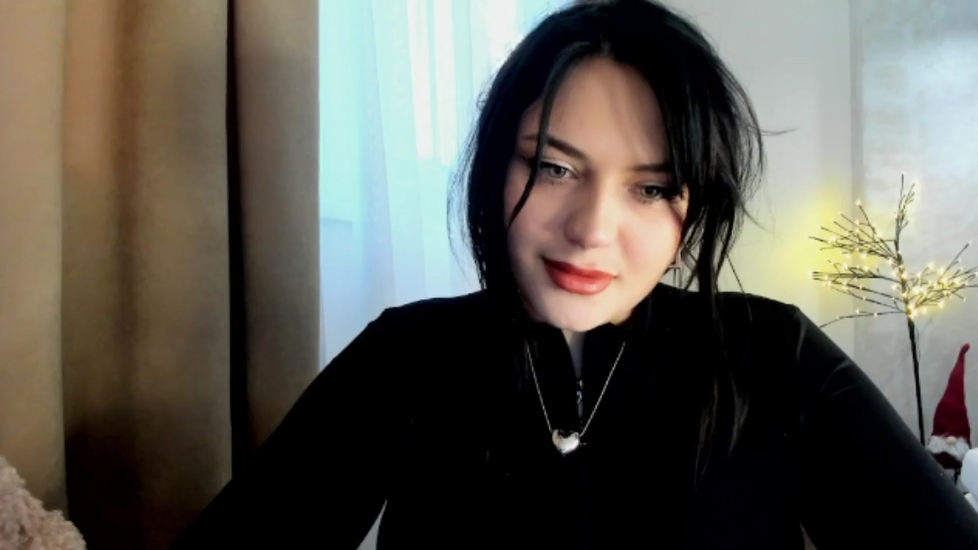 Gallery image thumbnail from TribleMary's myfreecams stream on, 12/18/2025, 15:41 image 4 of 20