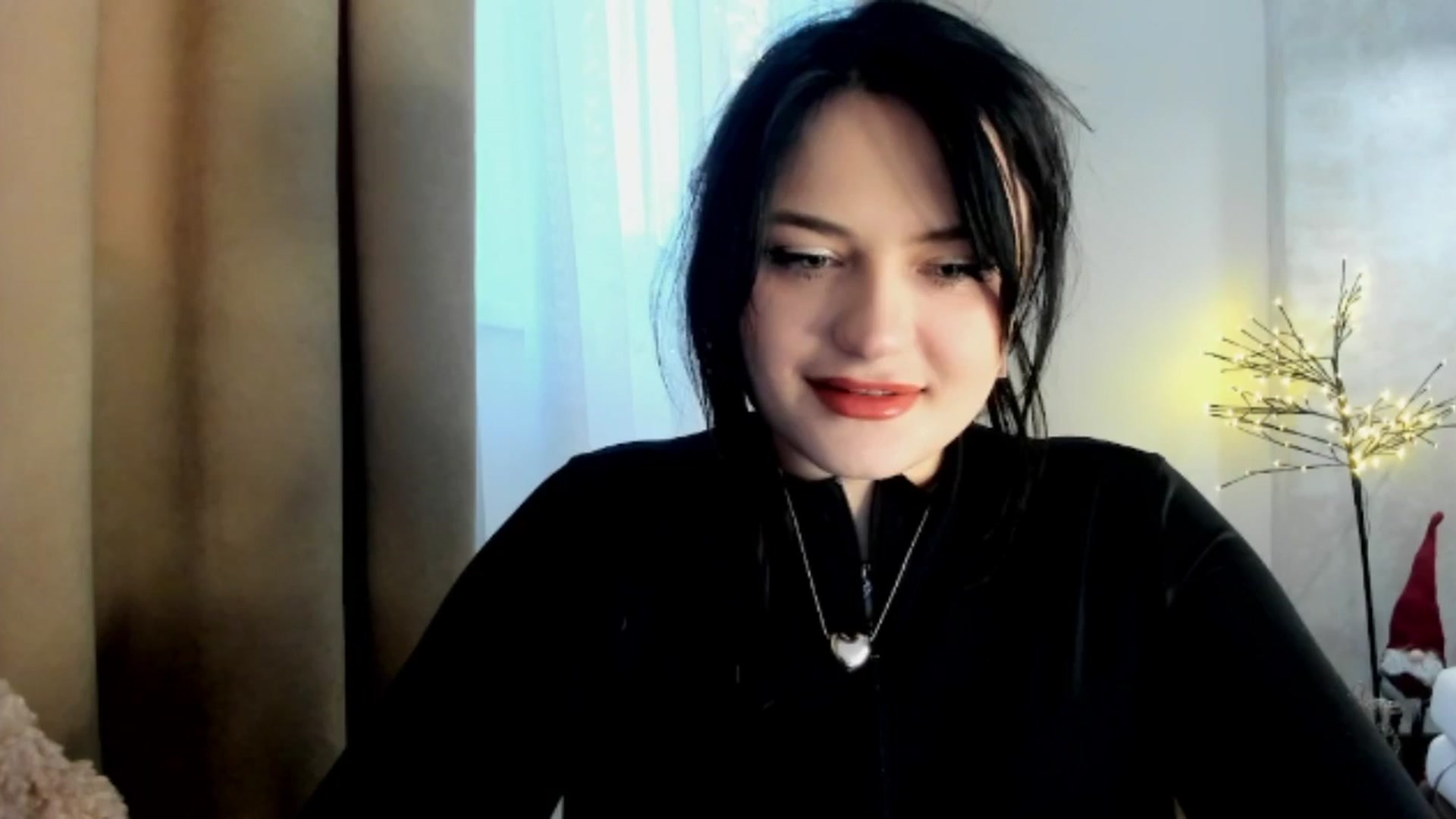 Gallery image thumbnail from TribleMary's myfreecams stream on, 12/18/2025, 15:41 image 3 of 20
