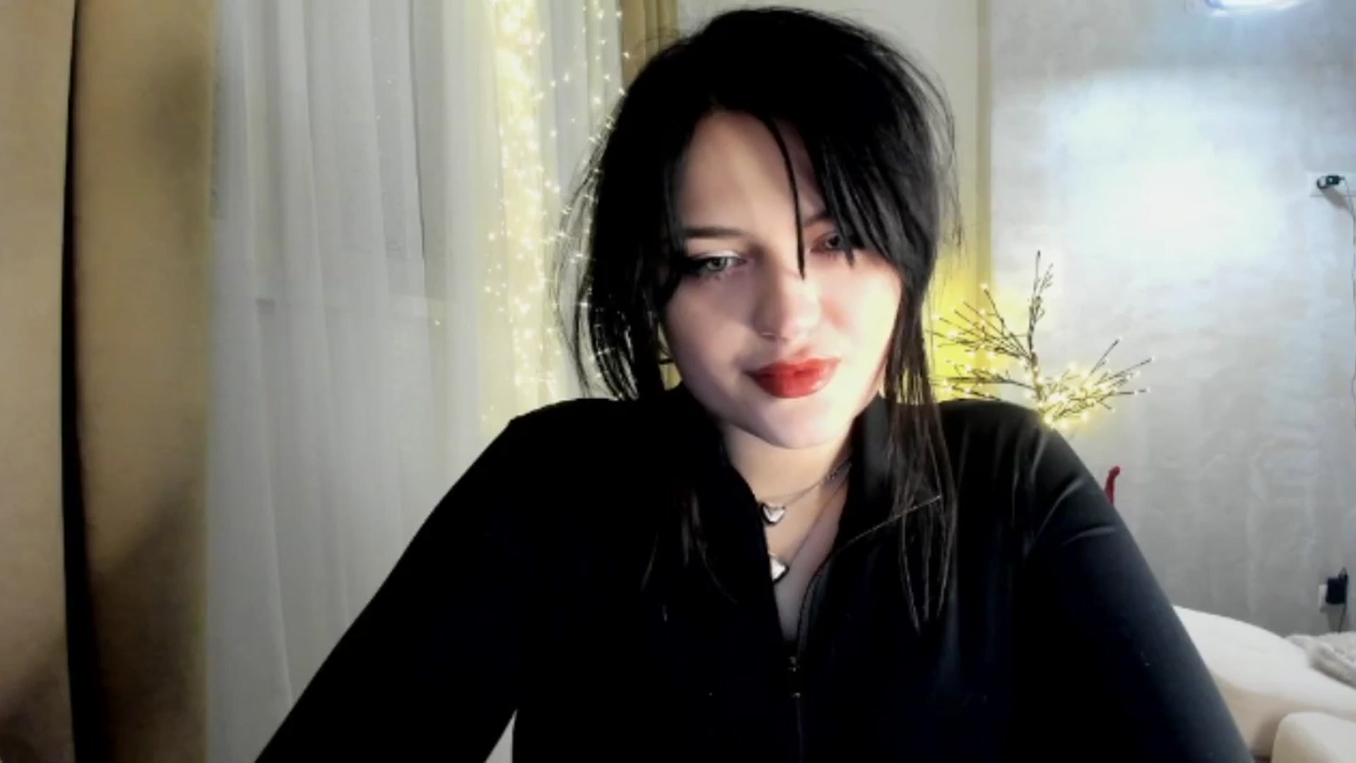 Gallery image thumbnail from TribleMary's myfreecams stream on, 12/18/2025, 15:41 image 17 of 20